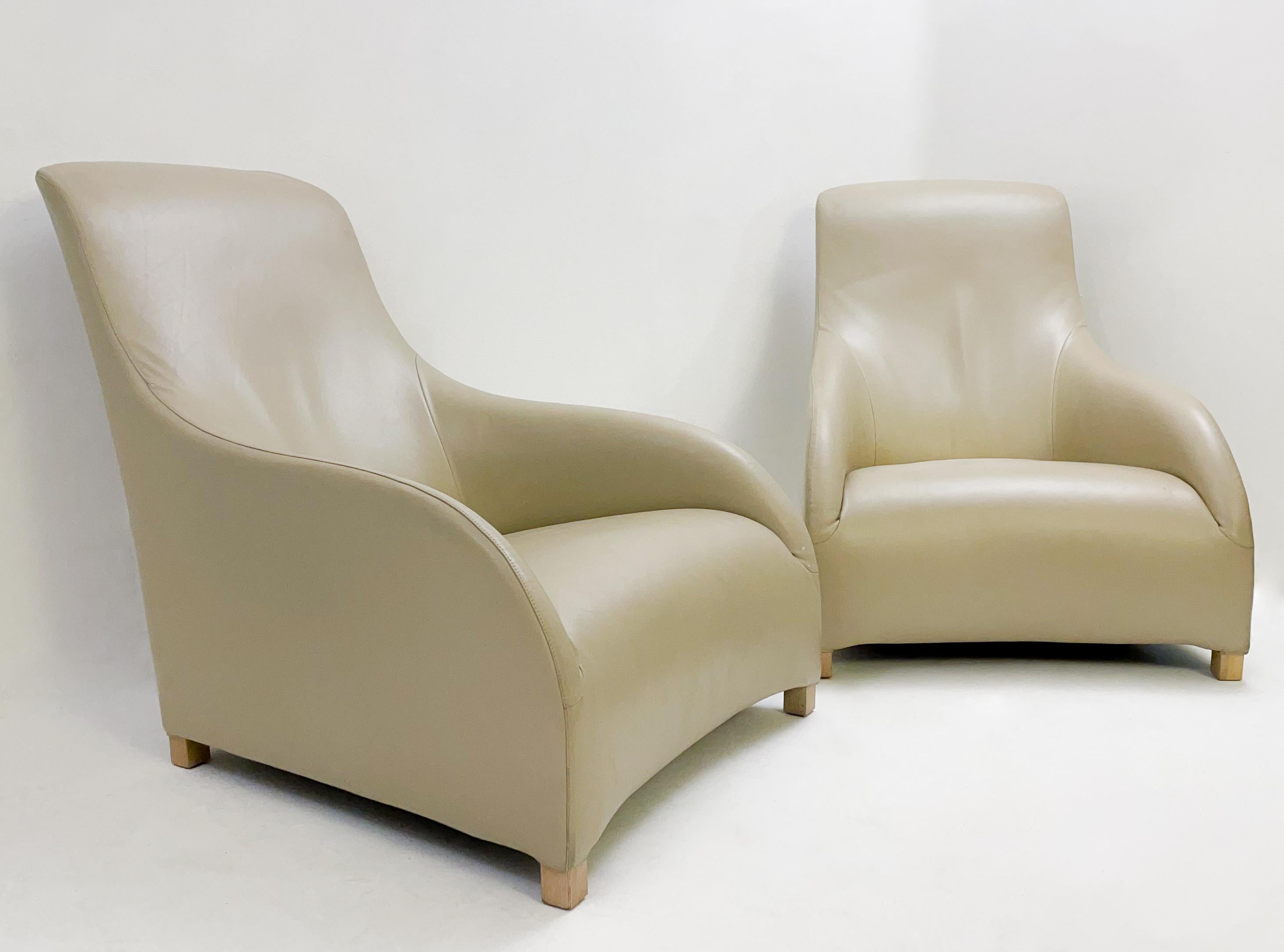 italien Paire de fauteuils Kalos de style mi-siècle moderne par Antonio Citterio pour B&B Italia en vente