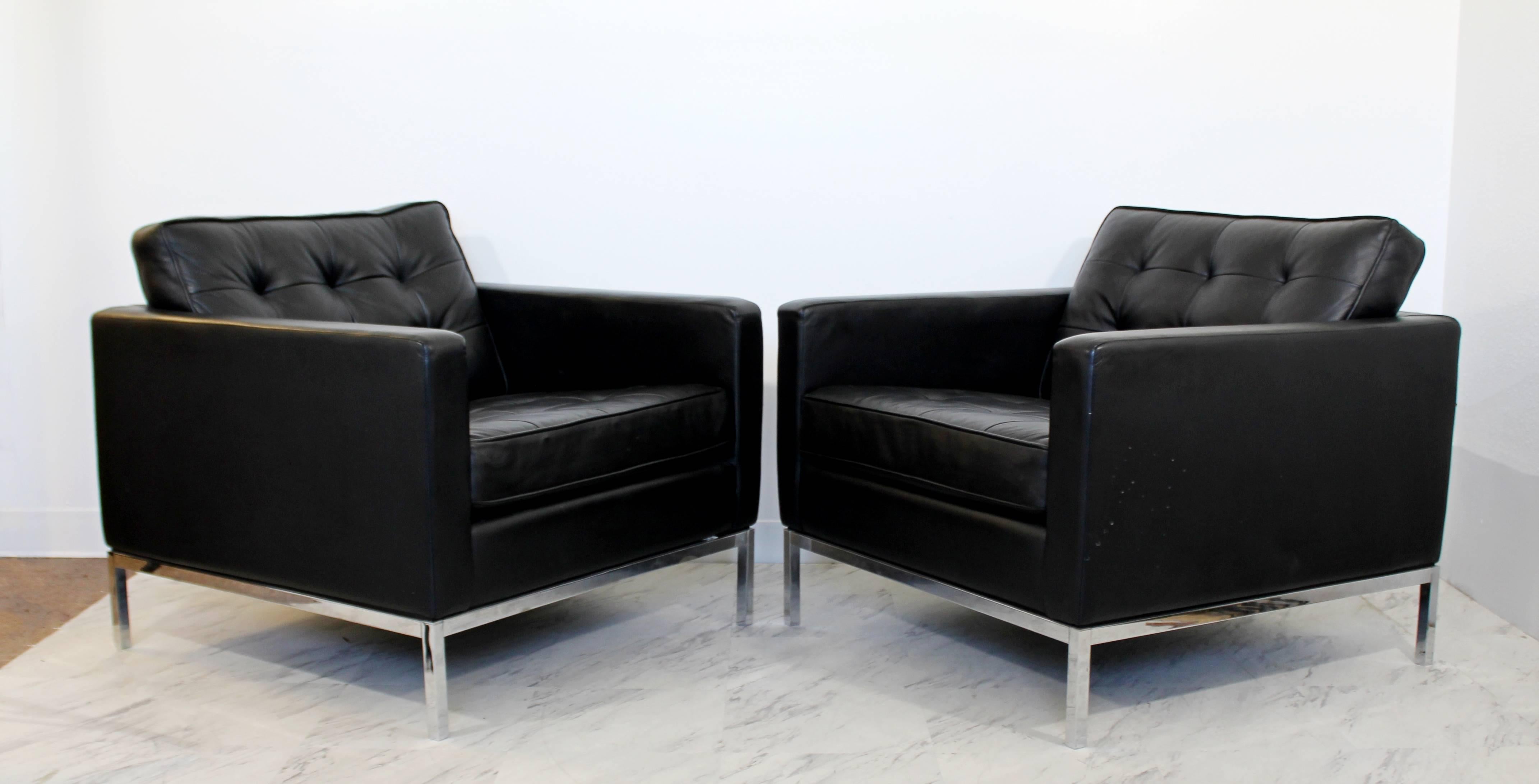 American Mid-Century Modern Pair of Knoll Black Leather Chrome Tufted Cube Lounge Chairs