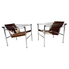 Vintage Mid-Century Modern Pair of LC1 Armchairs by Le Corbusier, Pierre Jeanneret, Char