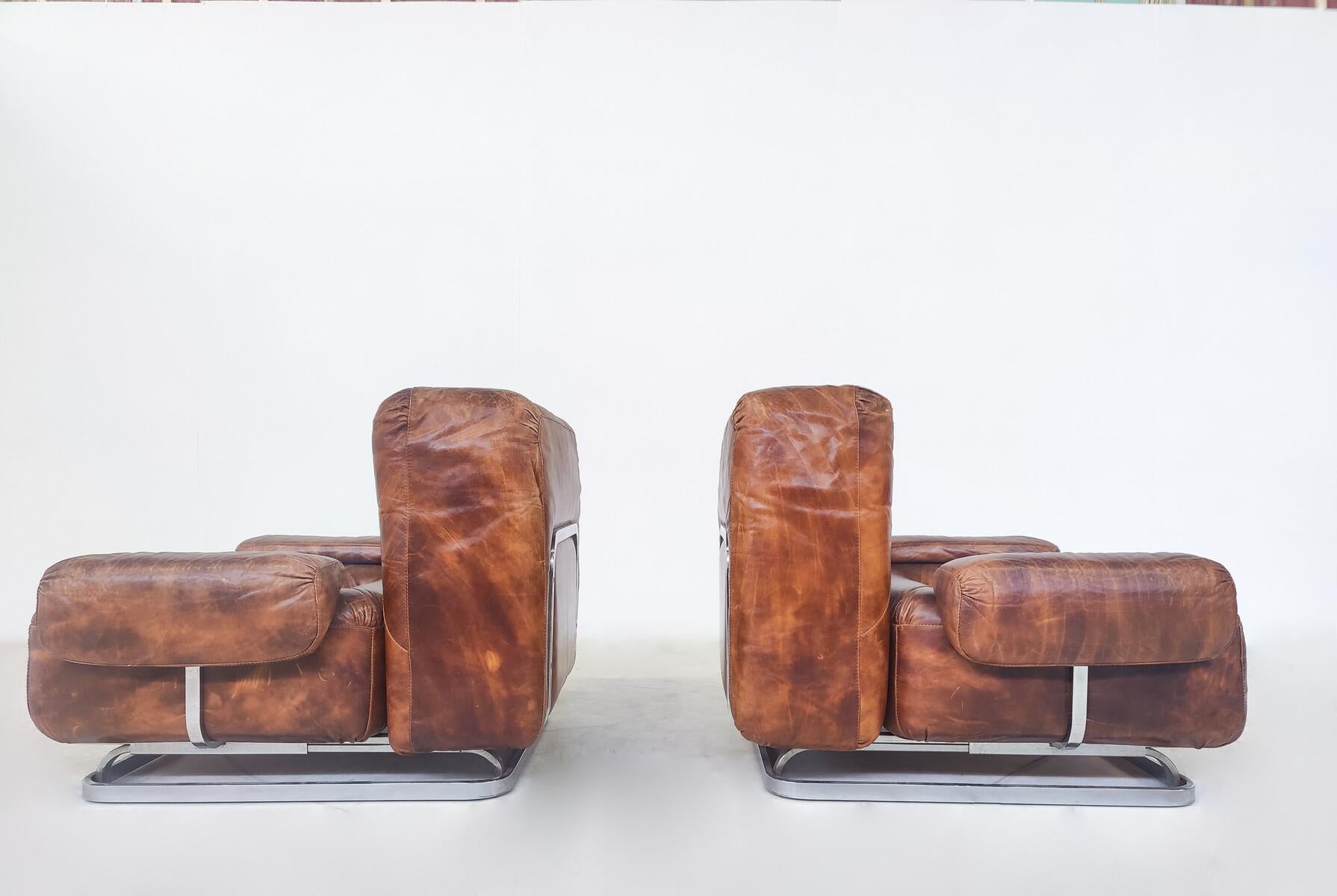 Mid-Century Modern Pair of Leather and Chrome Armchairs, Italy, 1970s For Sale 5