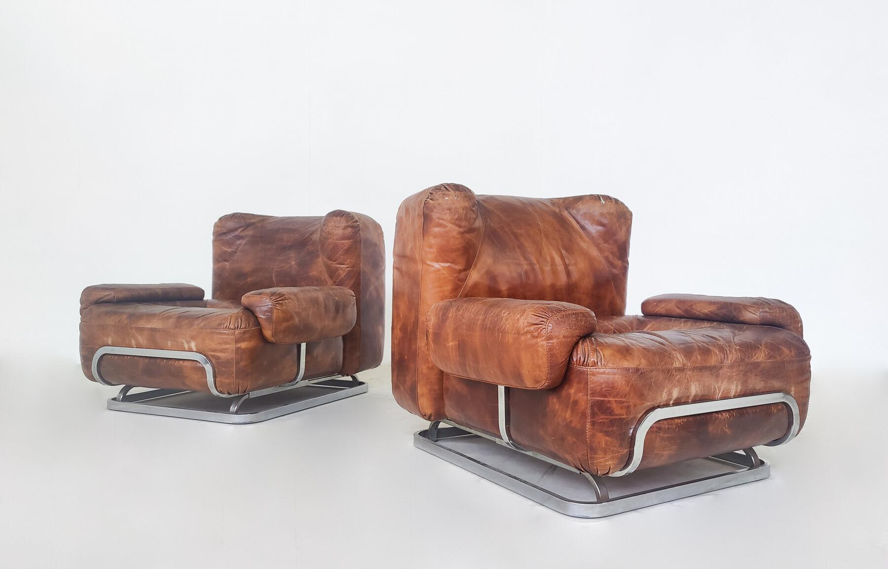 Mid-Century Modern Pair of Leather and Chrome Armchairs, Italy, 1970s - Orignal Leather.