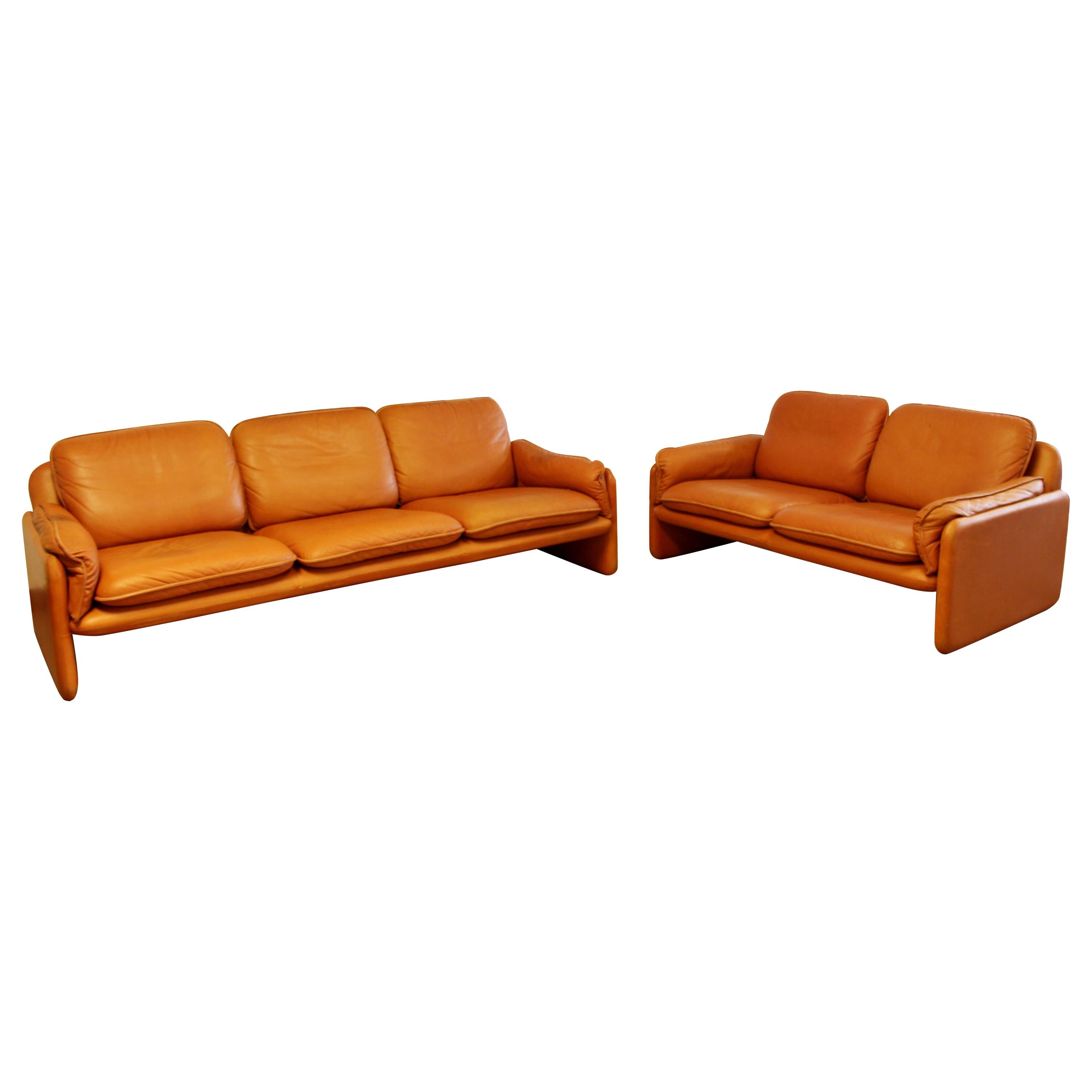 Mid-Century Modern Pair of Leather Sofa & Loveseat by De Sede, Switzerland 1970s