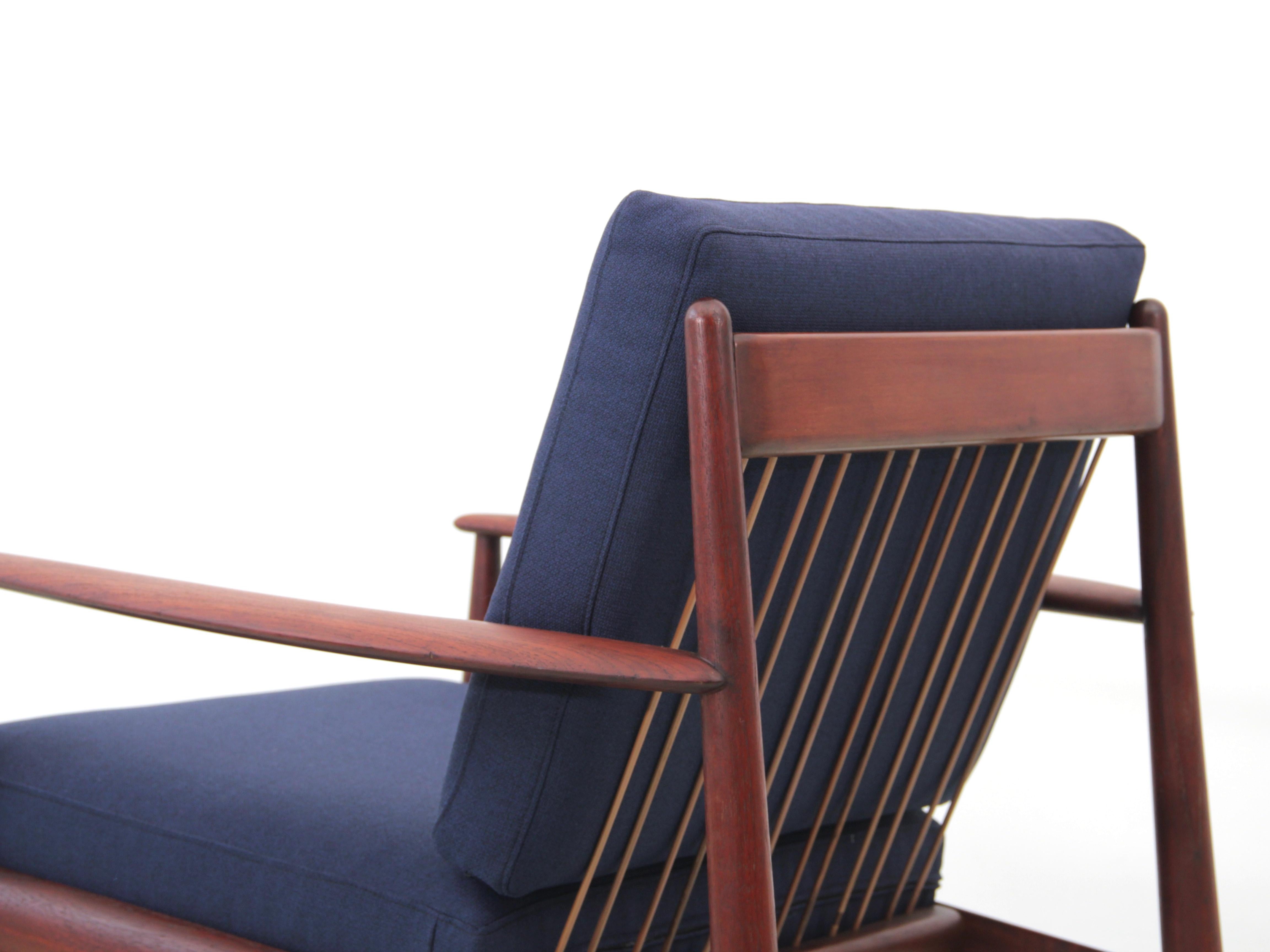 Mid-Century Modern Pair of Lounge Chairs in Teak Model 118 by Grete Jalk For Sale 2