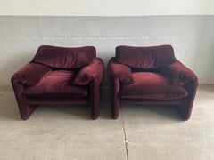 Mid-Century Modern Pair of "Maralunga" Lounge Chairs by Vico Magistretti, 1970s