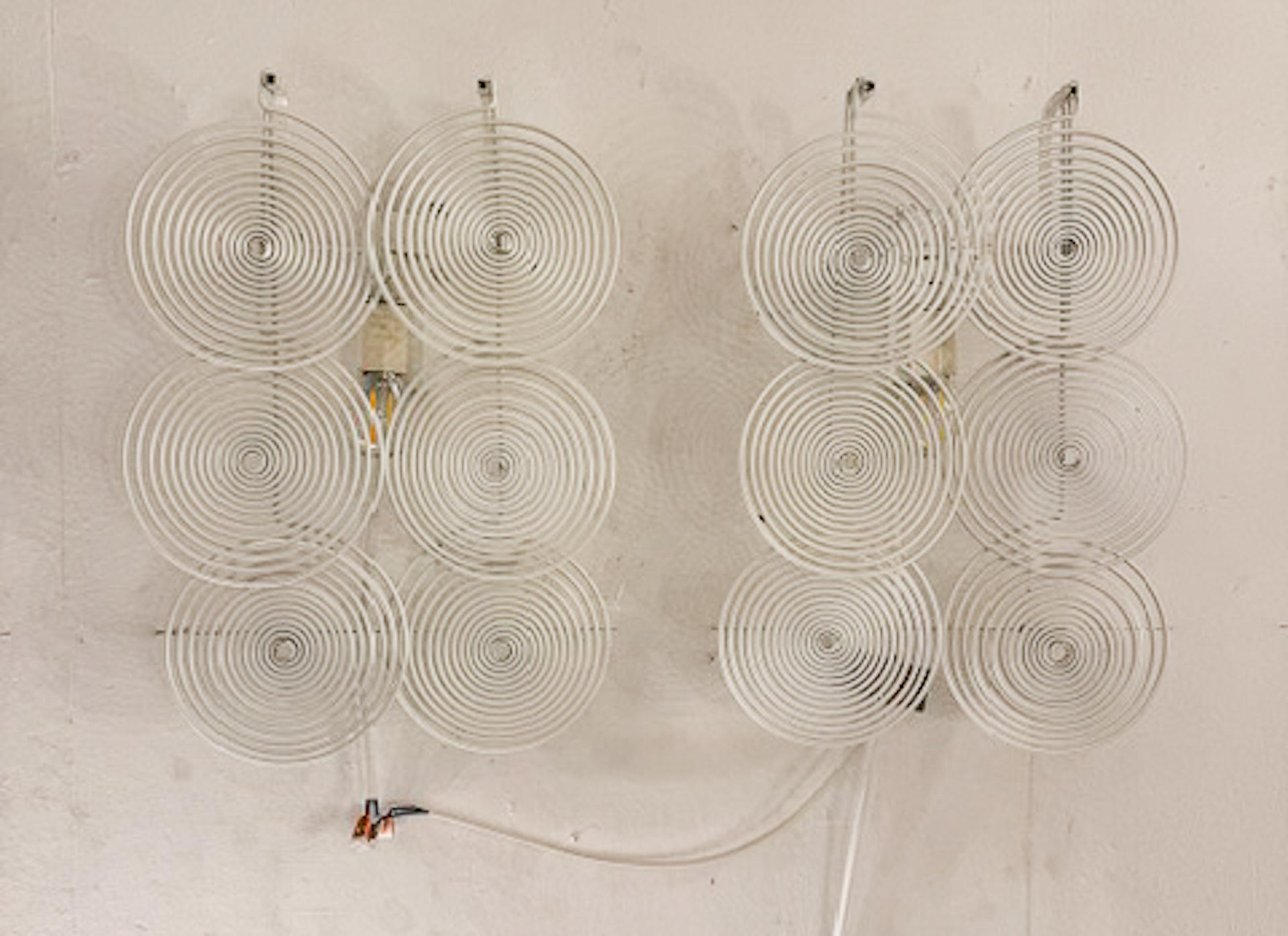 Mid-Century Modern Pair of Metal Wall Lights, Italy, 1960s In Good Condition For Sale In Brussels, BE