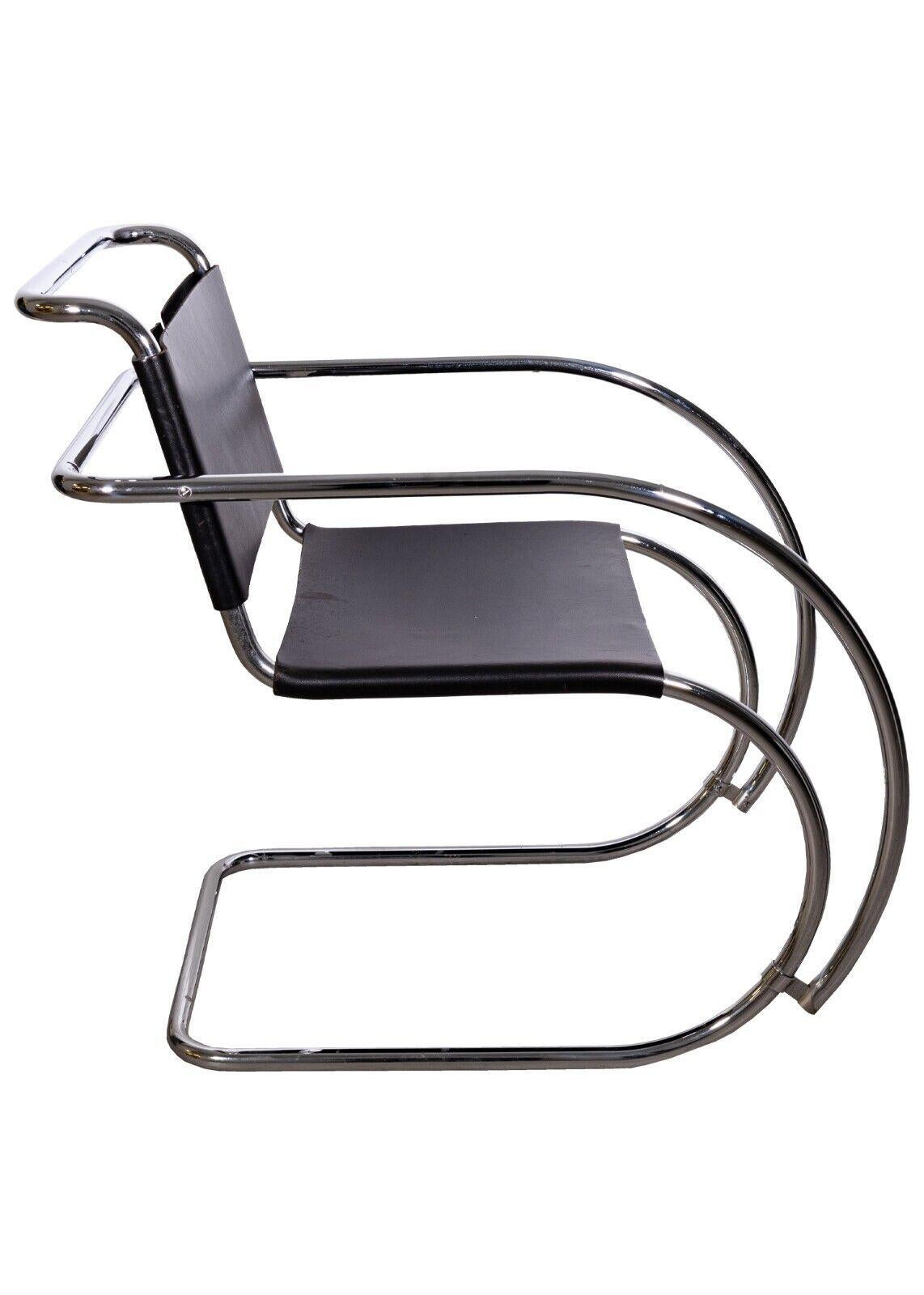 Mid-Century Modern Pair of Miesvan Der Rohe Chrome & Leather Mr Lounge Chairs In Good Condition For Sale In Keego Harbor, MI