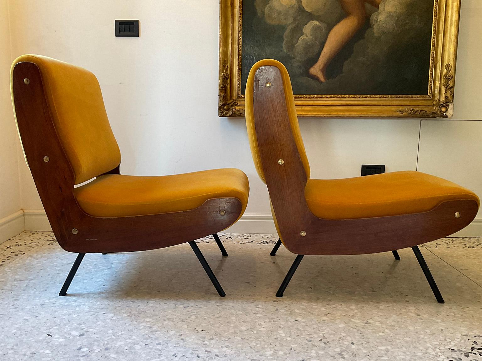 Mid-20th Century Mid-Century Modern Pair of Mod. 836 Armchairs, G. Frattini Cassina, Milano 1954