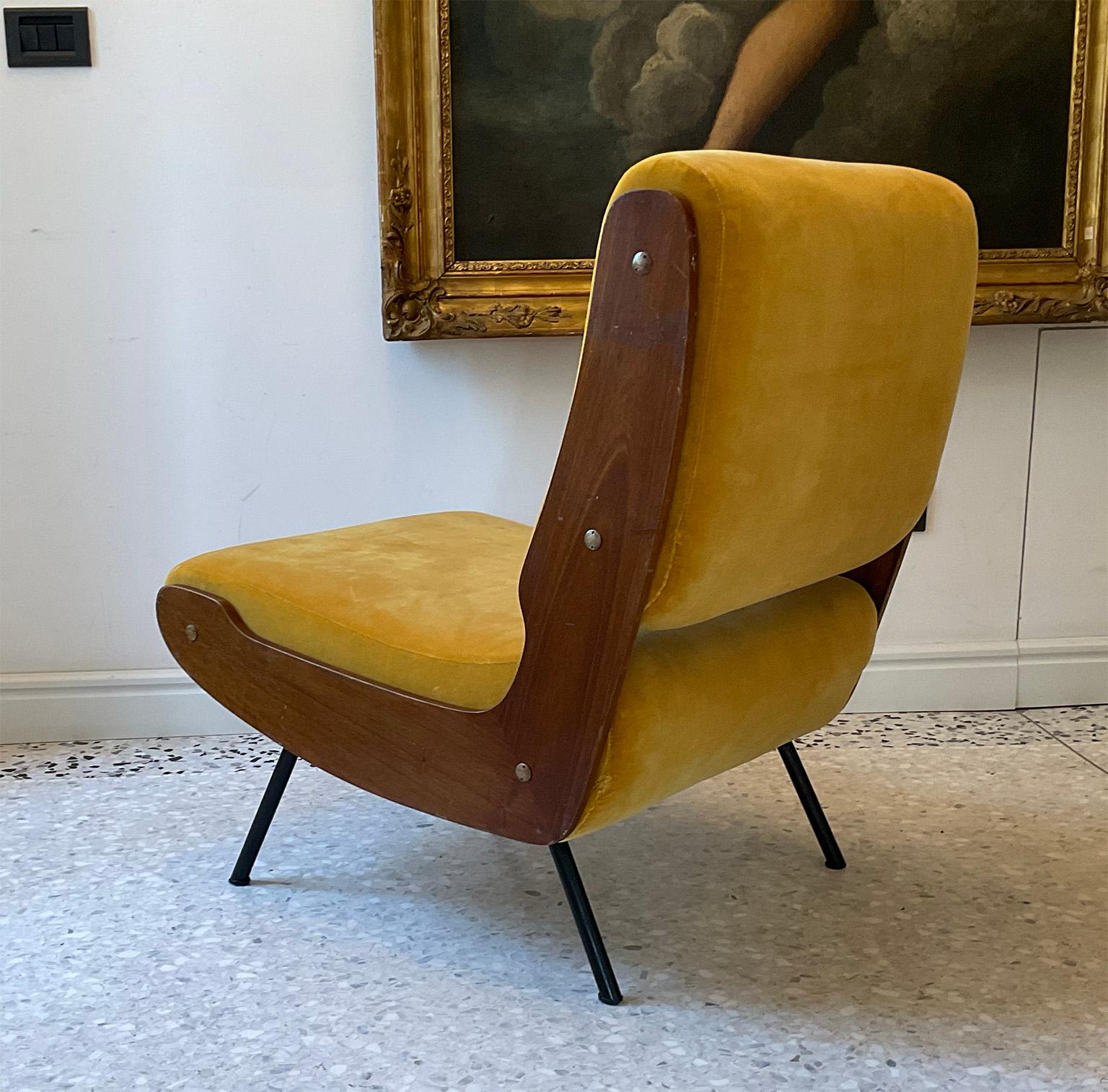 Mid-Century Modern Pair of Mod. 836 Armchairs, G. Frattini Cassina, Milano 1954 2
