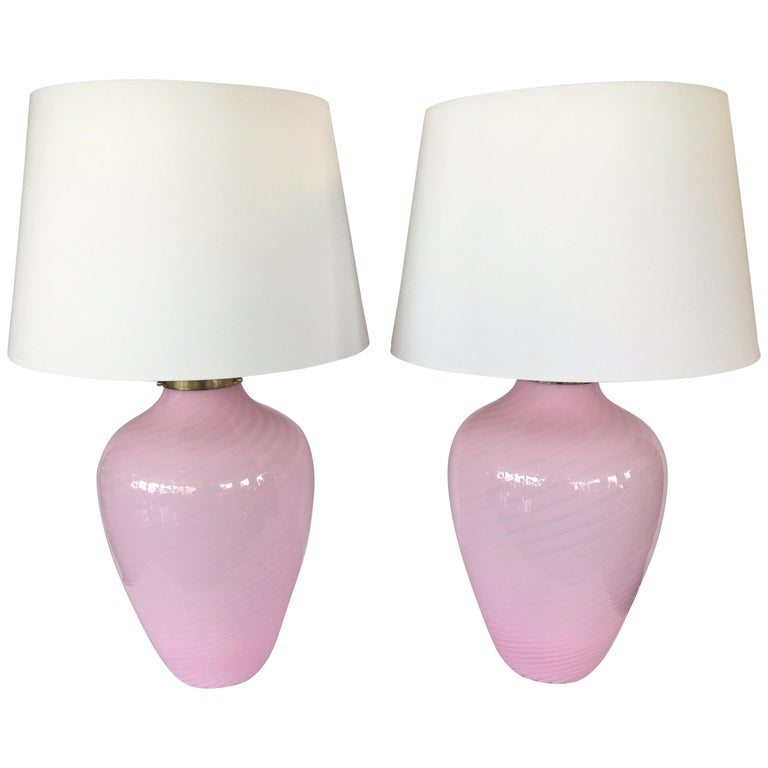 Mid-Century Modern Pair of Murano Glass Pink Swirl Table Lamps Made in  Italy For Sale at 1stDibs | pink lamps, pink swirl glass lamp, modern pink  lamp