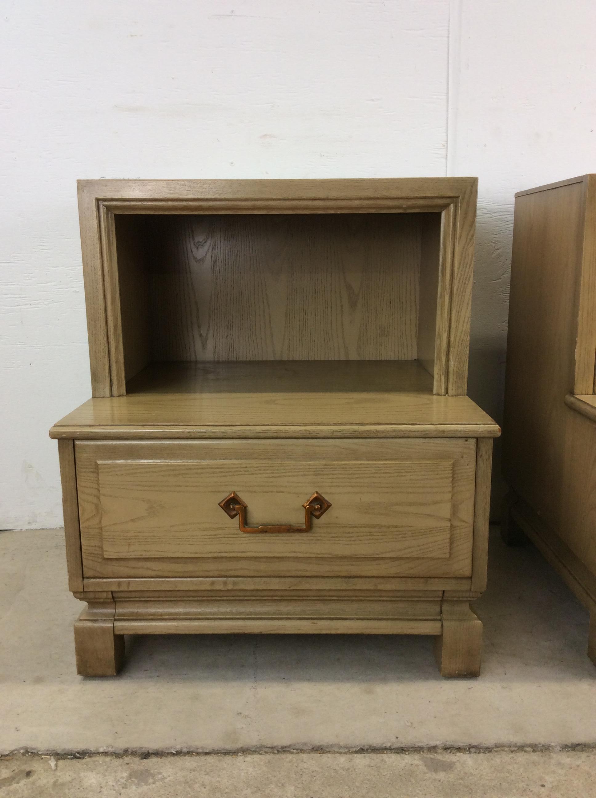 Mid Century Modern Pair of Nightstands with Limed Oak Finish For Sale 1