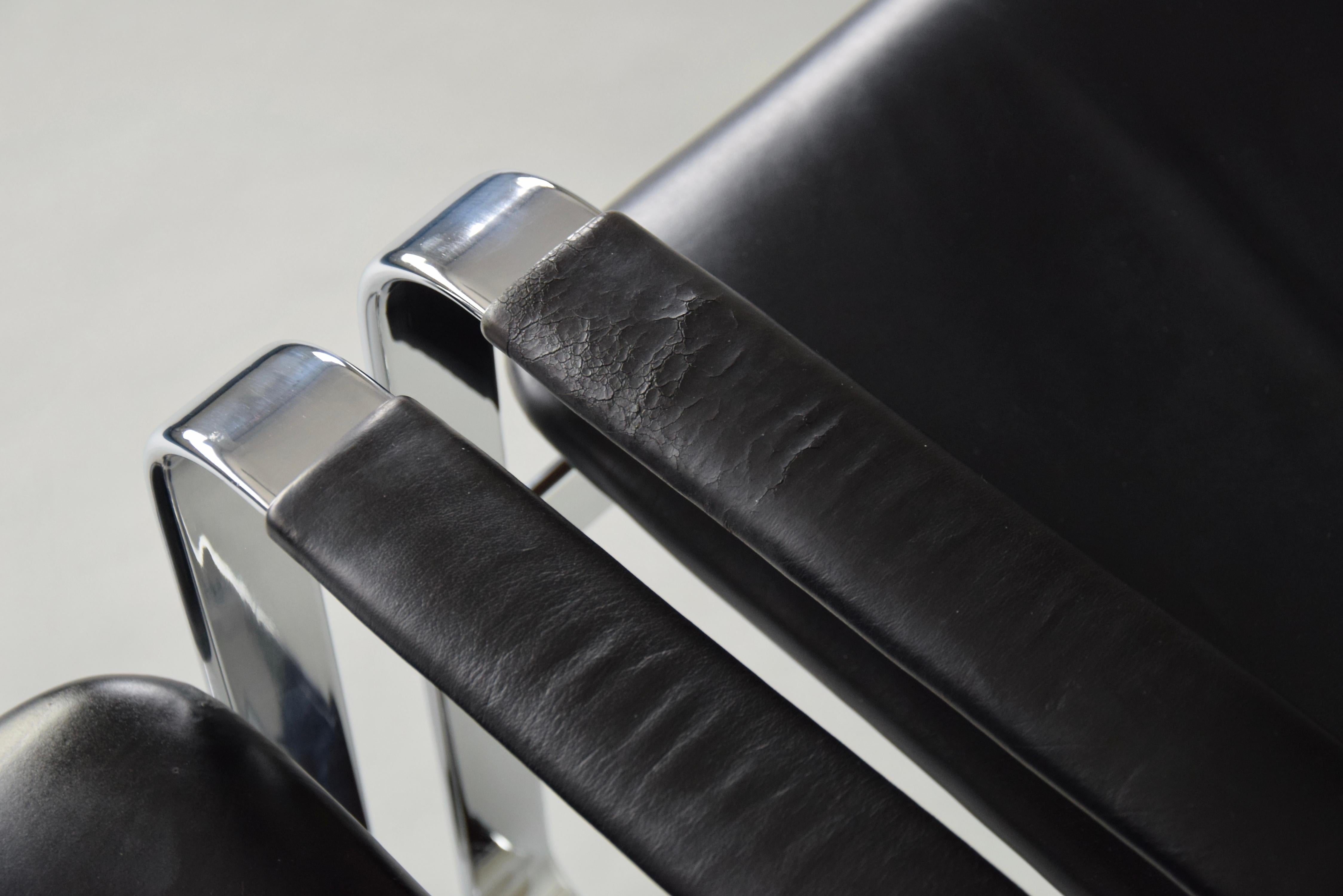 Mid-Century Modern Polished Aluminium and Black Leather Executive Armchairs 8