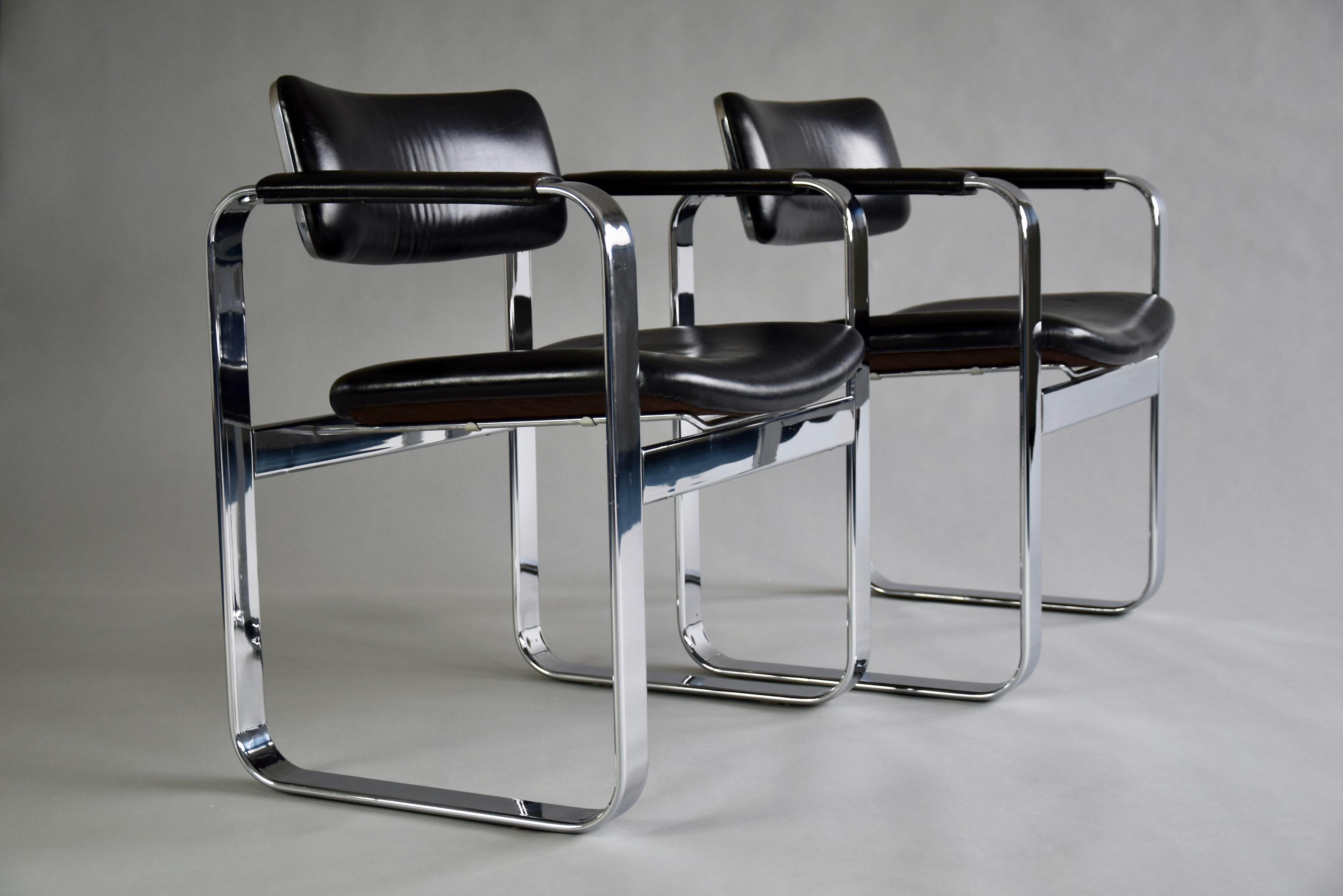 Mid-Century Modern Polished Aluminium and Black Leather Executive Armchairs 9