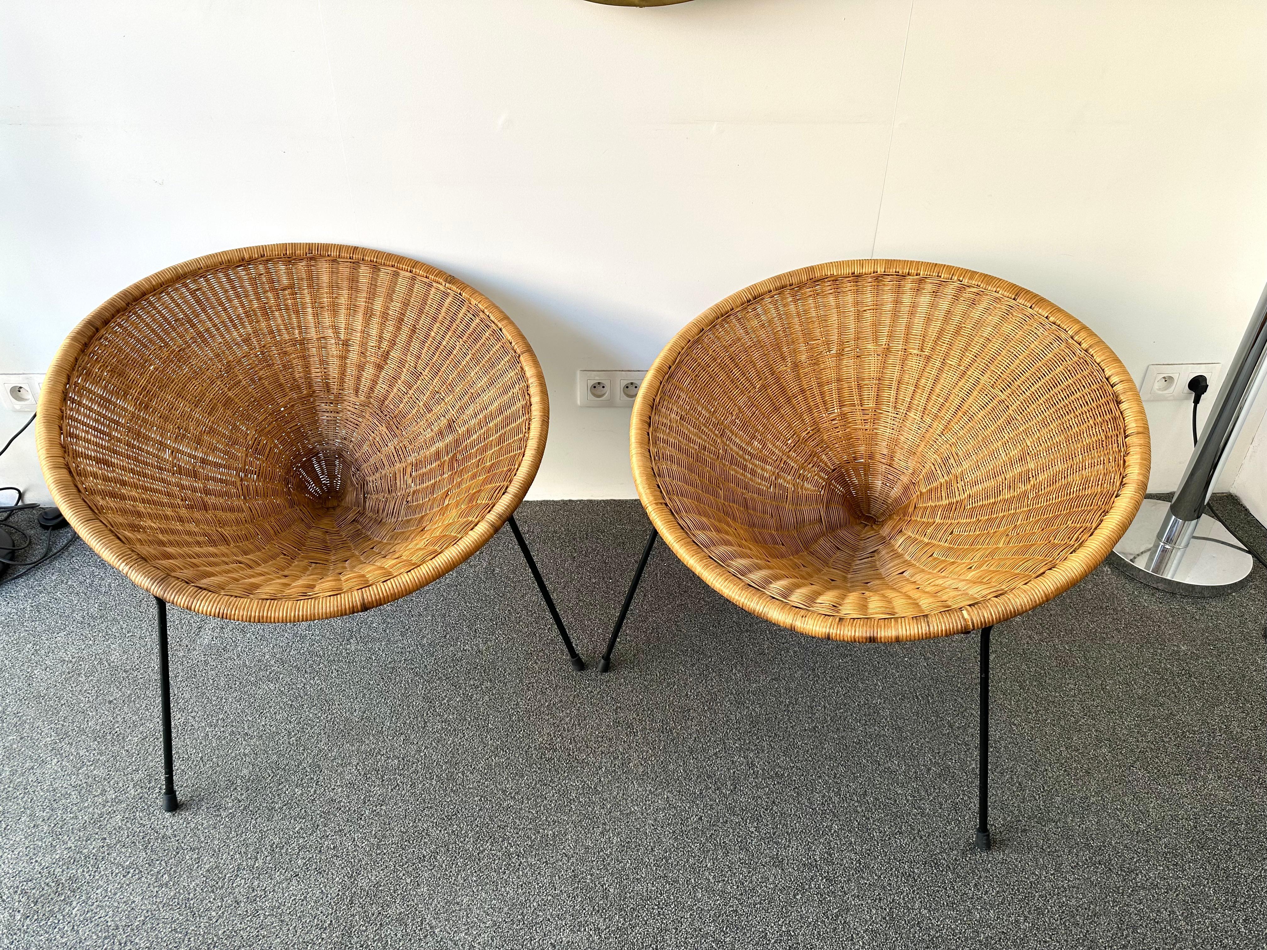 Mid-20th Century Mid-Century Modern Pair of Rattan Armchairs by Roberto Mango, Italy, 1950s For Sale