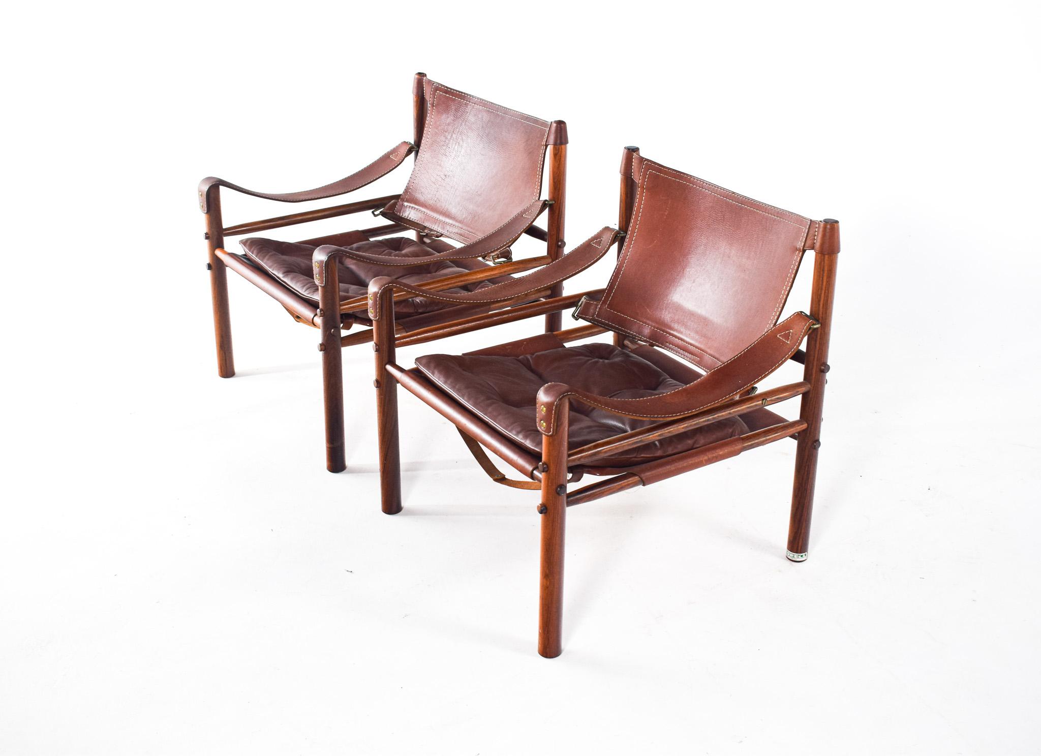 Mid-Century Modern Pair of Rosewood Armchairs by Arne Norell In Good Condition In Lisboa, Lisboa