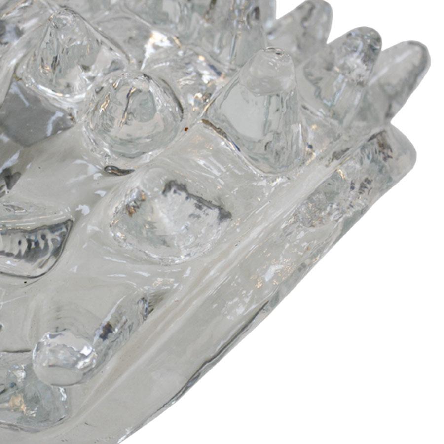 Intagliato a mano Coppia di lampade italiane in vetro di Murano e ottone Rostrati della metà del secolo scorso in vendita