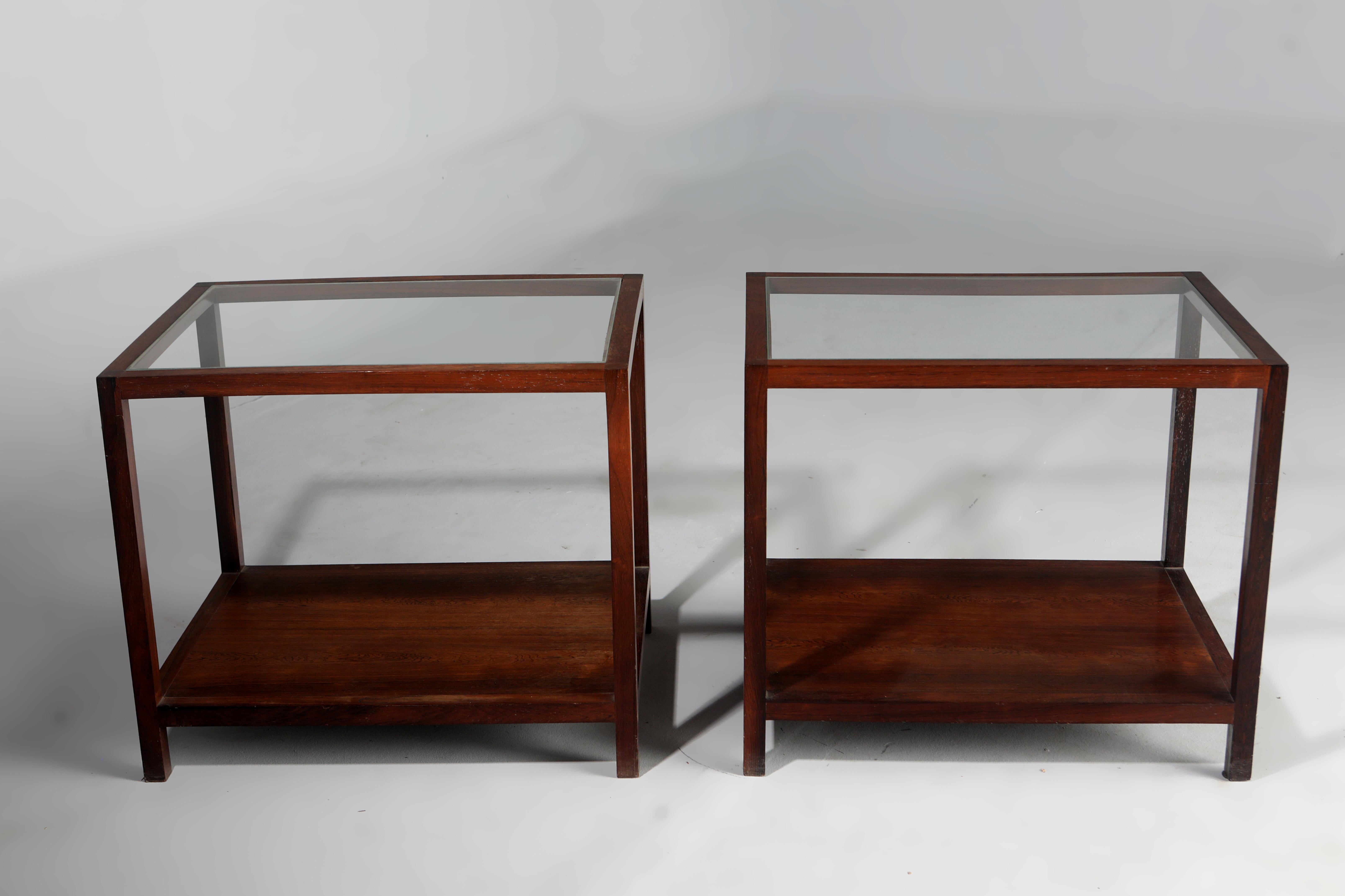 Varnished Mid-Century Modern Pair of Side Tables by Joaquim Tenreiro, Brazil, 1960s For Sale
