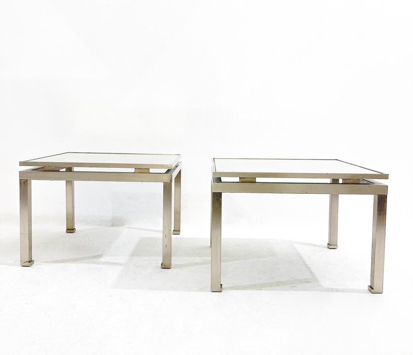 Beistelltische aus Metall und Glas, Mid-Century Modern, Italien, 1970er Jahre, Paar im Zustand „Gut“ im Angebot in Brussels, BE