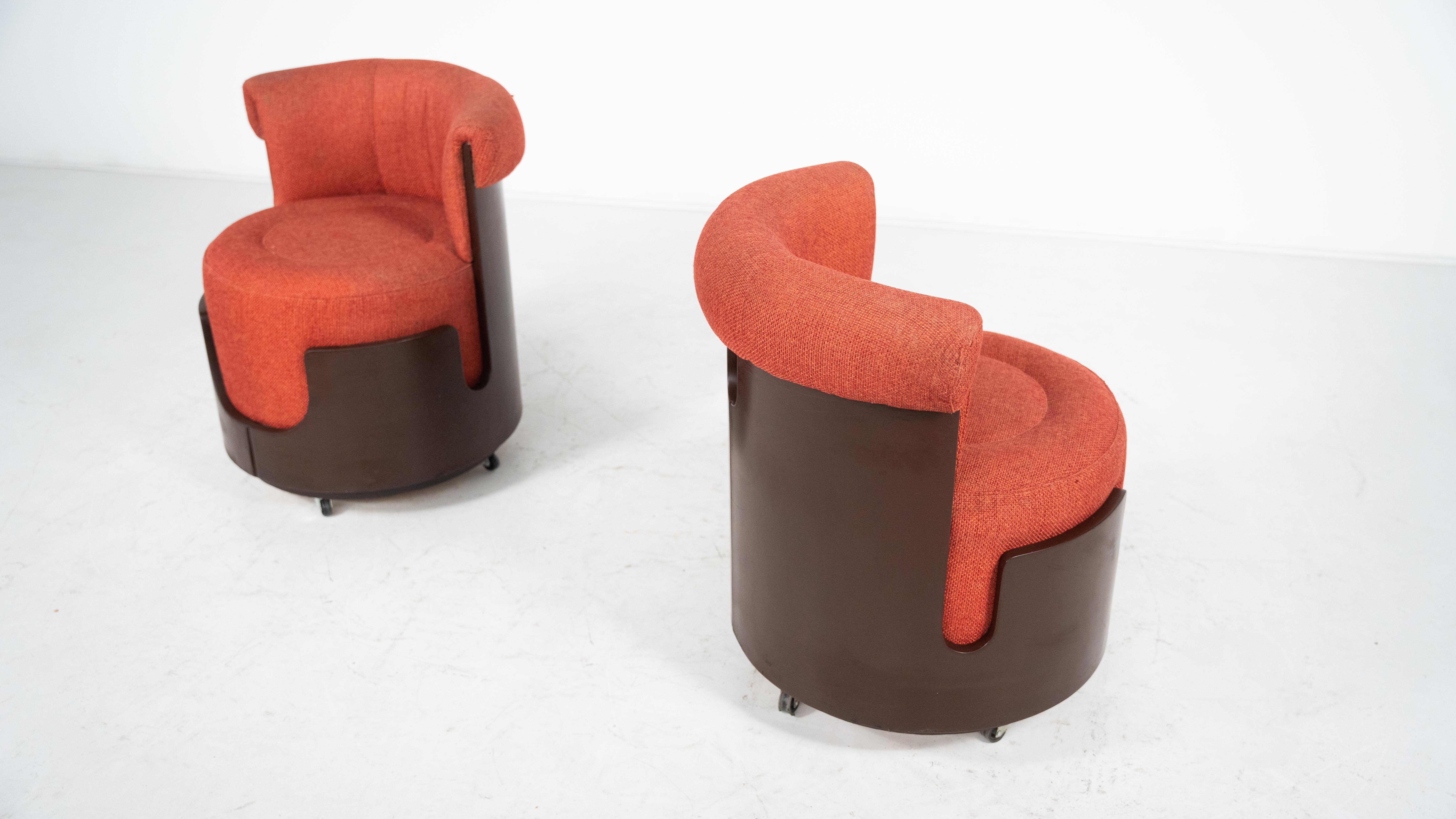 Pareja de pequeños sillones modernos de mediados de siglo, Italia, tela original Moderno de mediados de siglo en venta