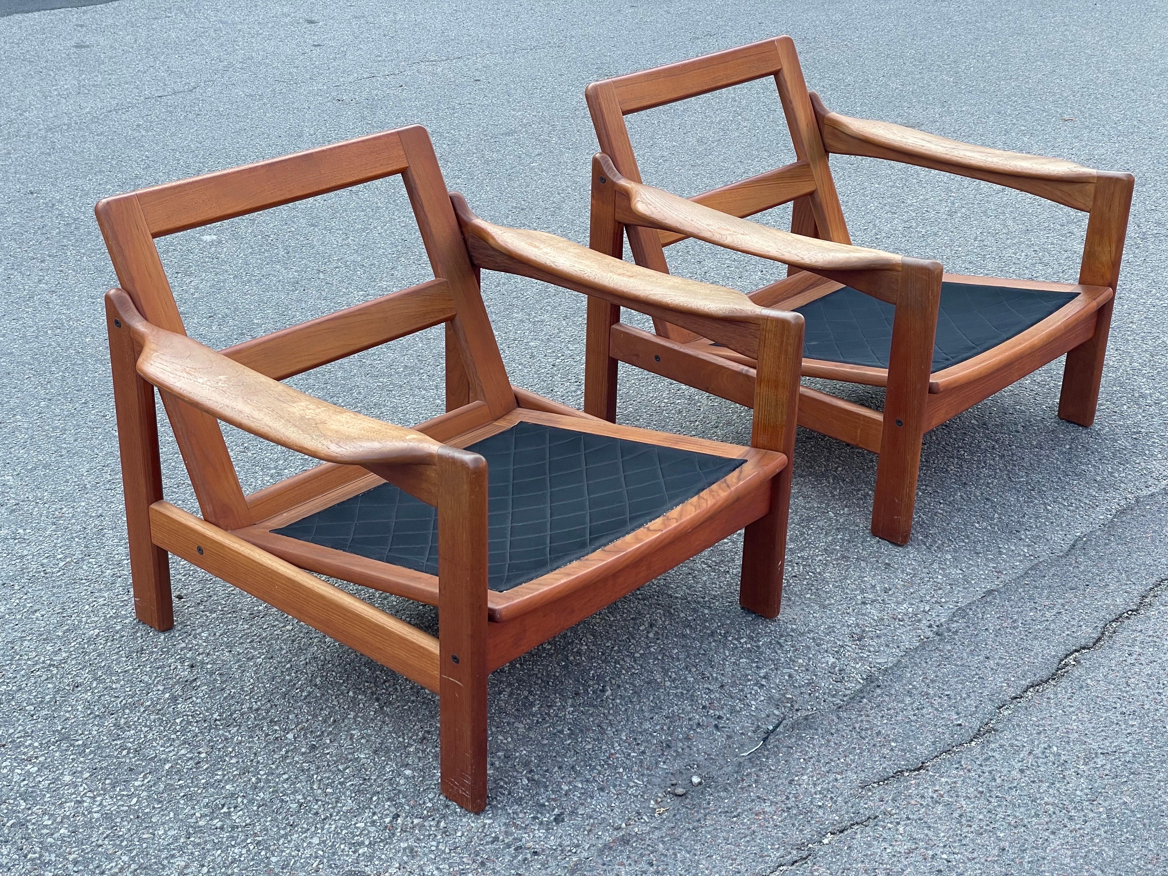 Paire de chaises en teck massif, The Moderns Moderns, Danemark 1960's en vente 3