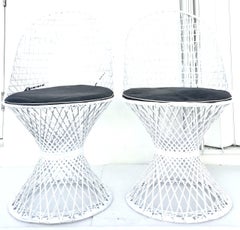 Mid-Century Modern Pair of Spun Fiberglass Slipper Chairs by Russell Woodard
