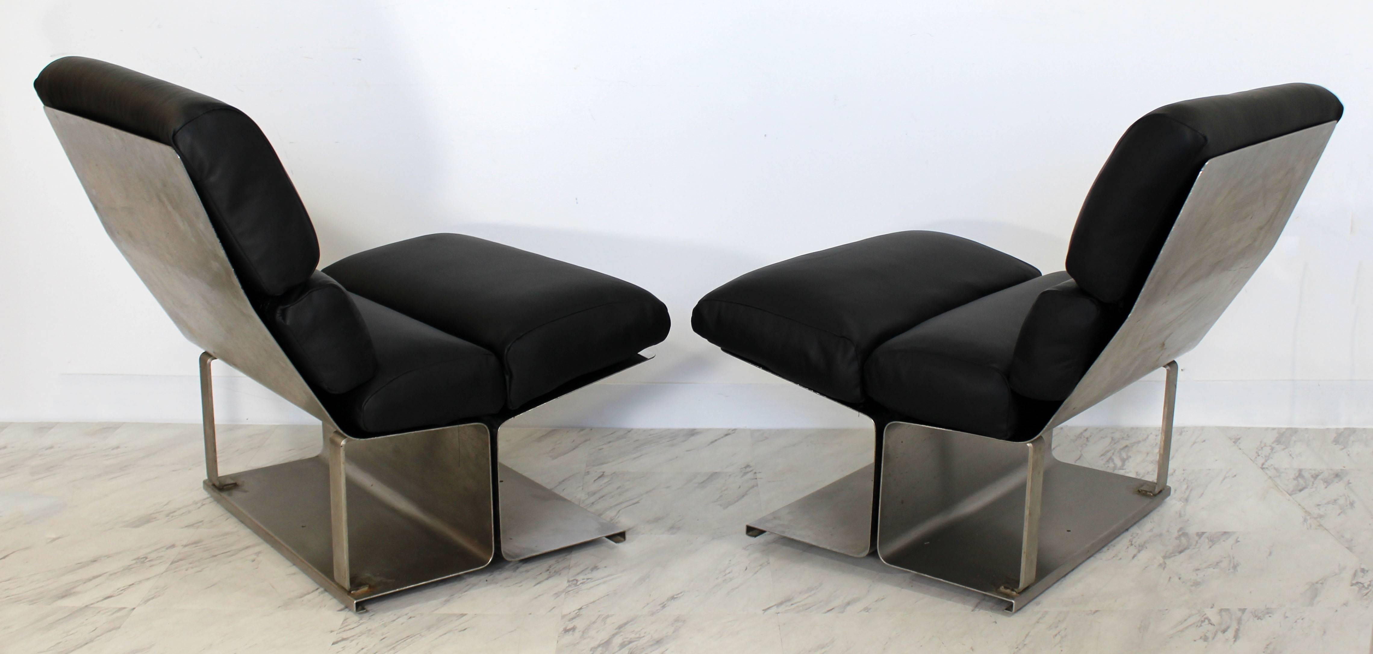 Mid-Century Modern Pair of Steel Leather Lounge Chairs Paul Geoffroy Uginox In Good Condition In Keego Harbor, MI