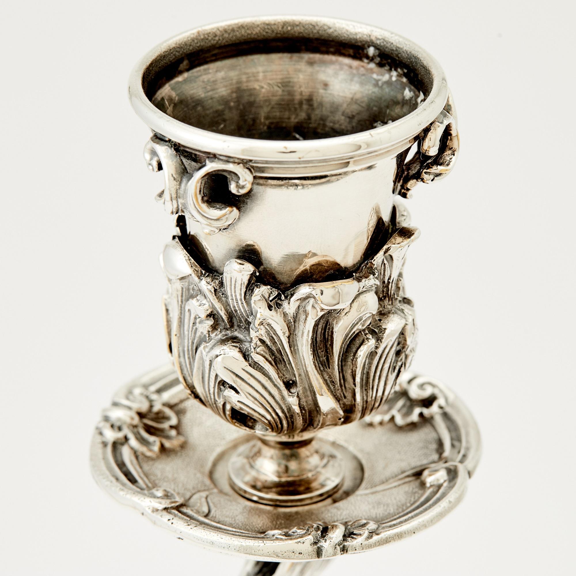 Pareja de candelabros de centro de mesa Fabergé, de plata de ley, modernos de mediados de siglo en Bueno estado para la venta en Tarry Town, NY
