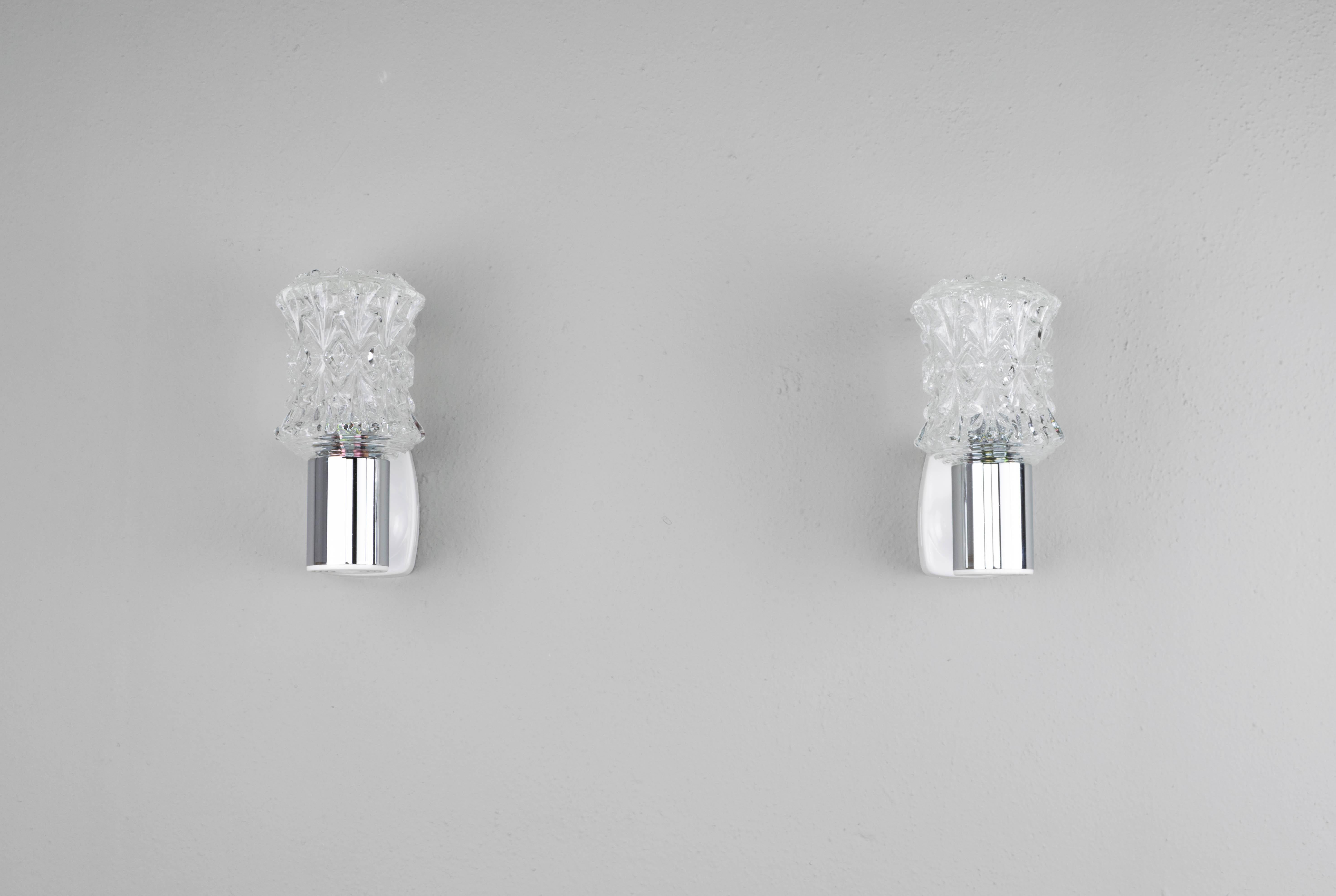 Crystal Mid-Century Modern Pair of Targetti Wall Lights, Italy, 1970