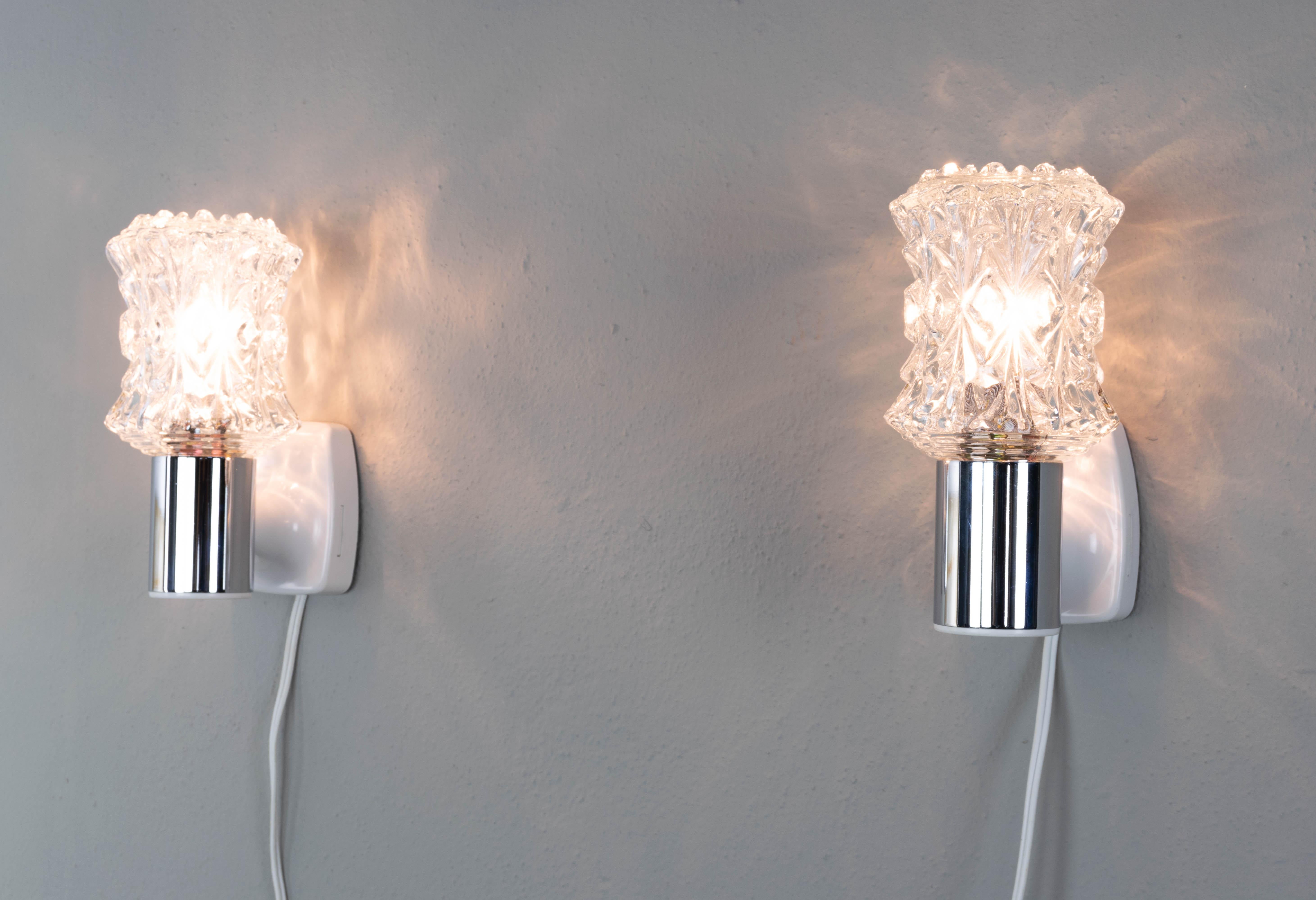 Mid-Century Modern Pair of Targetti Wall Lights, Italy, 1970 3