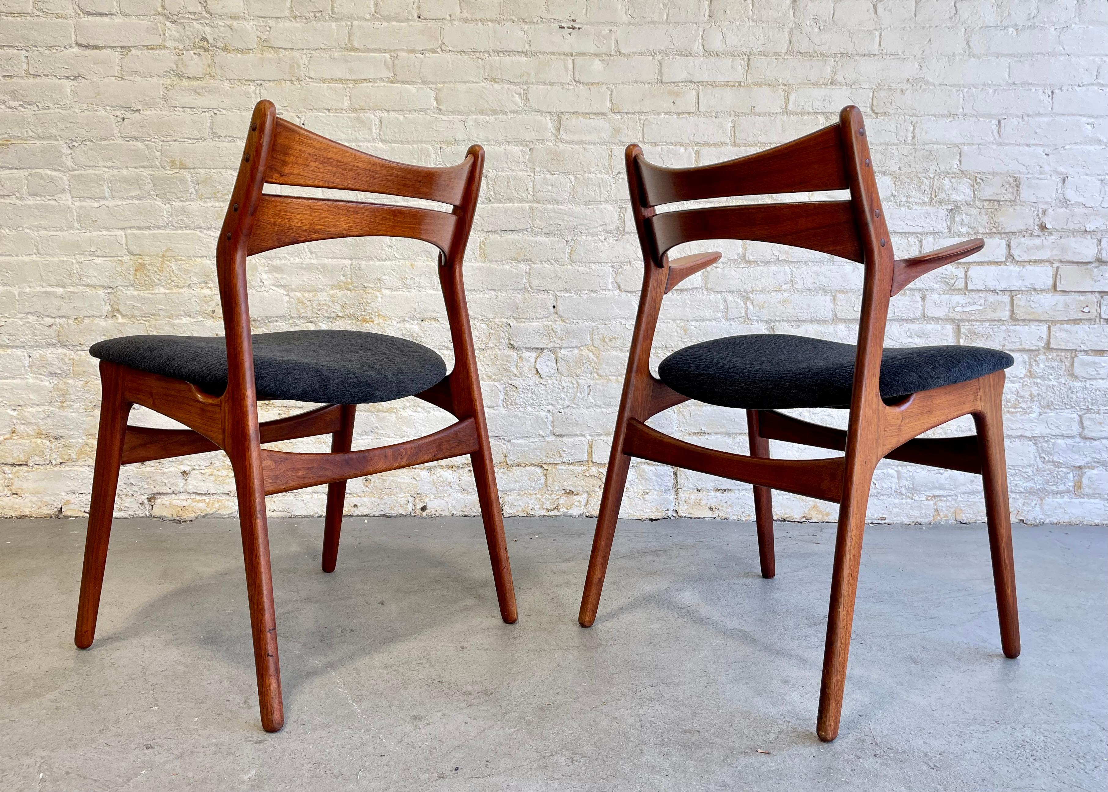 Mid Century MODERN Pair of Teak DINING CHAIR by Erik Buch Christian Christiansen en vente 5
