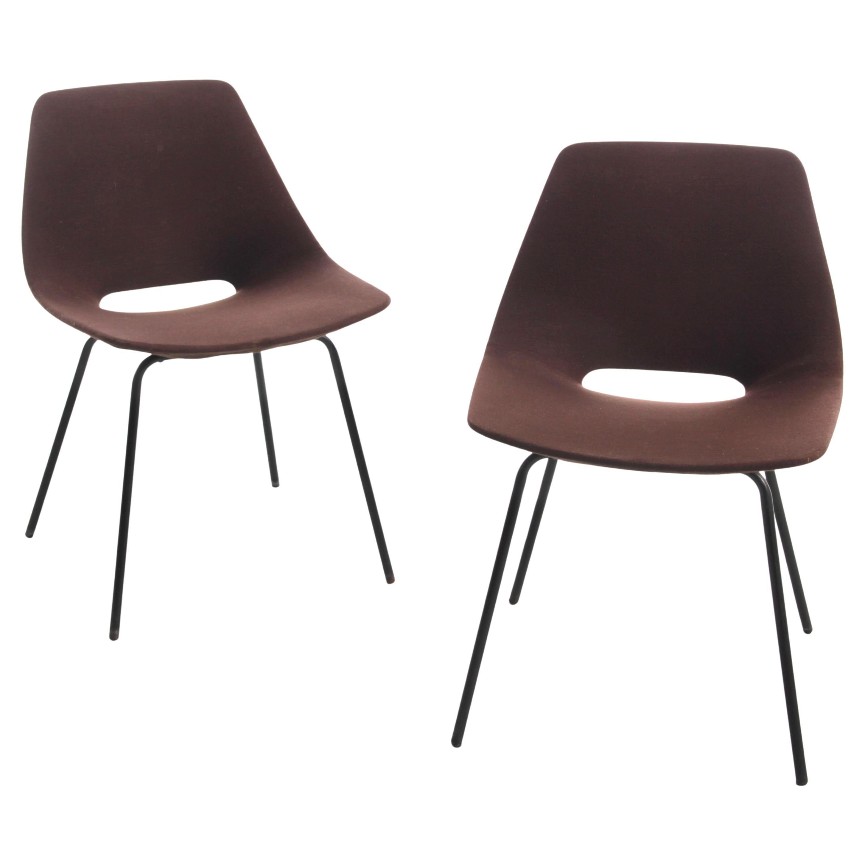 Edition Modern Paire de chaises "Tonneau", édition 1965 par Steiner en vente