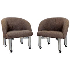 Mid-Century Modern Pair of Tubular Chrome Barrel Armchairs DIA