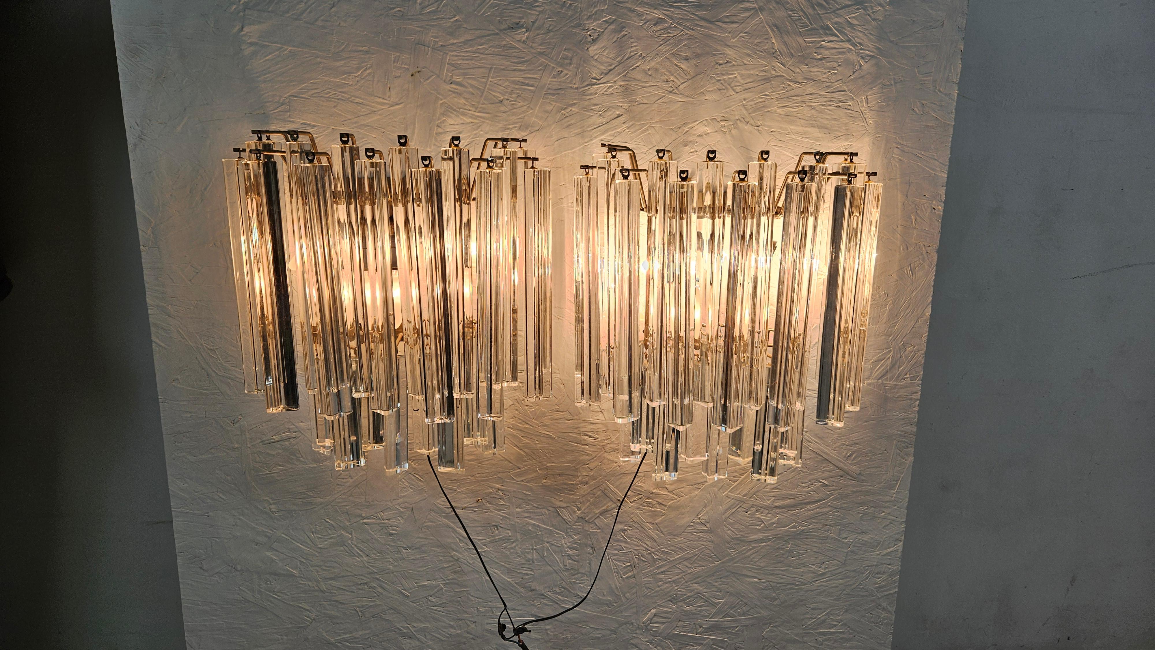 Pareja de apliques Venini de Murano de mediados del siglo XX Moderno de mediados de siglo en venta