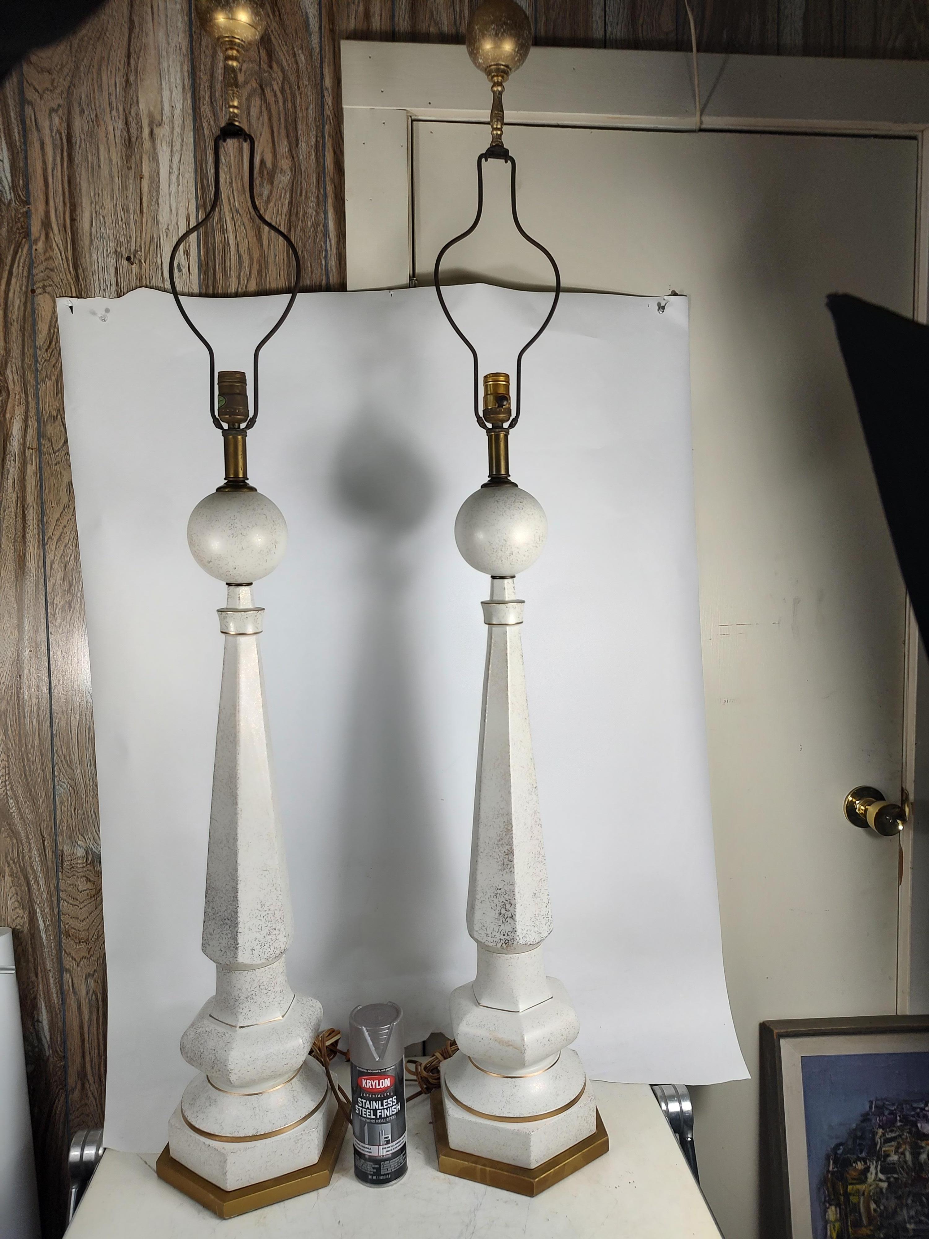 Mid-Century Modern Pair of Very Large Table Lamps Obelisk with Ball For Sale 2