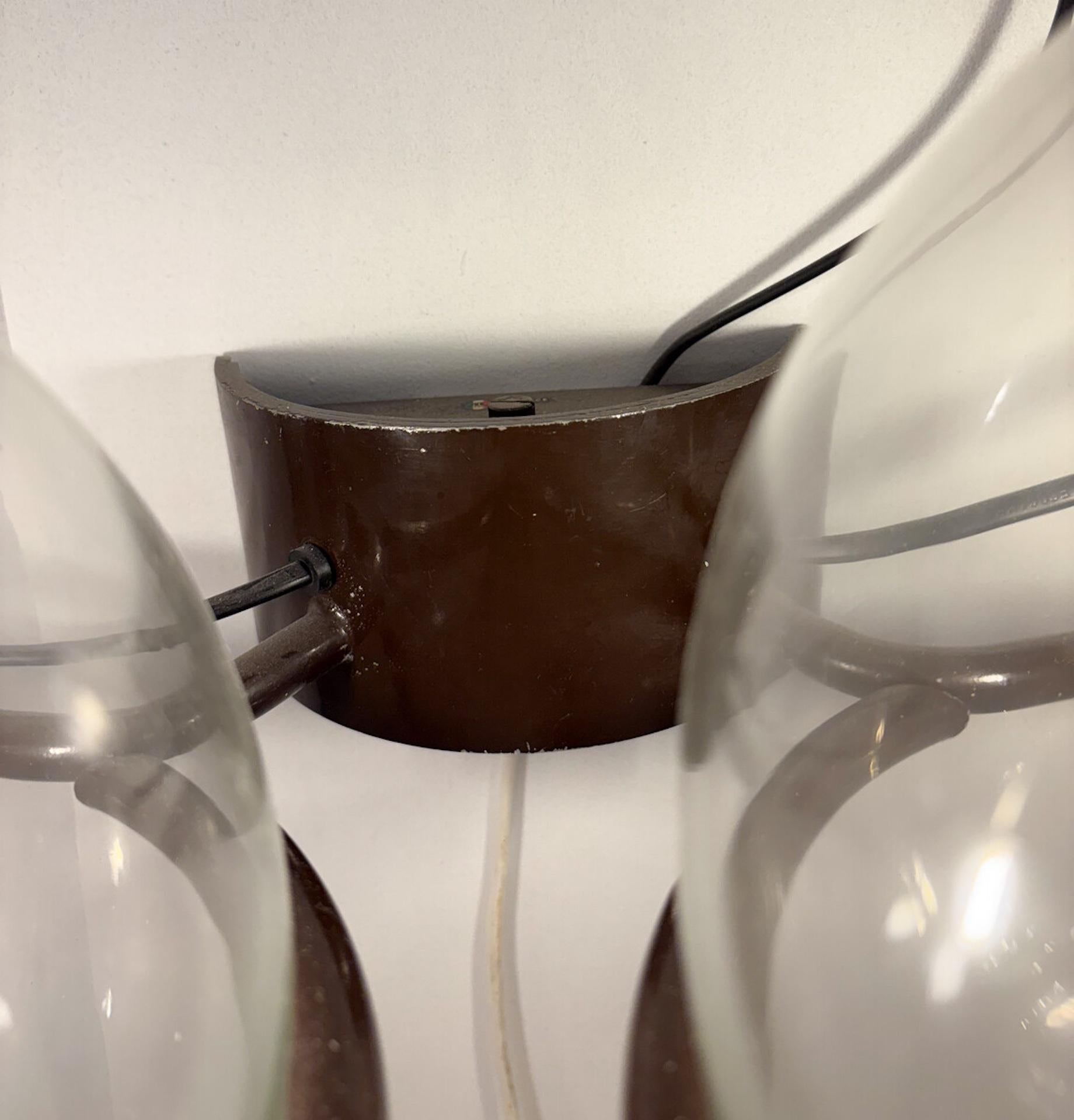 Pareja de apliques modernos de mediados de siglo de Gino Sarfatti, años 60 mediados del siglo XX en venta