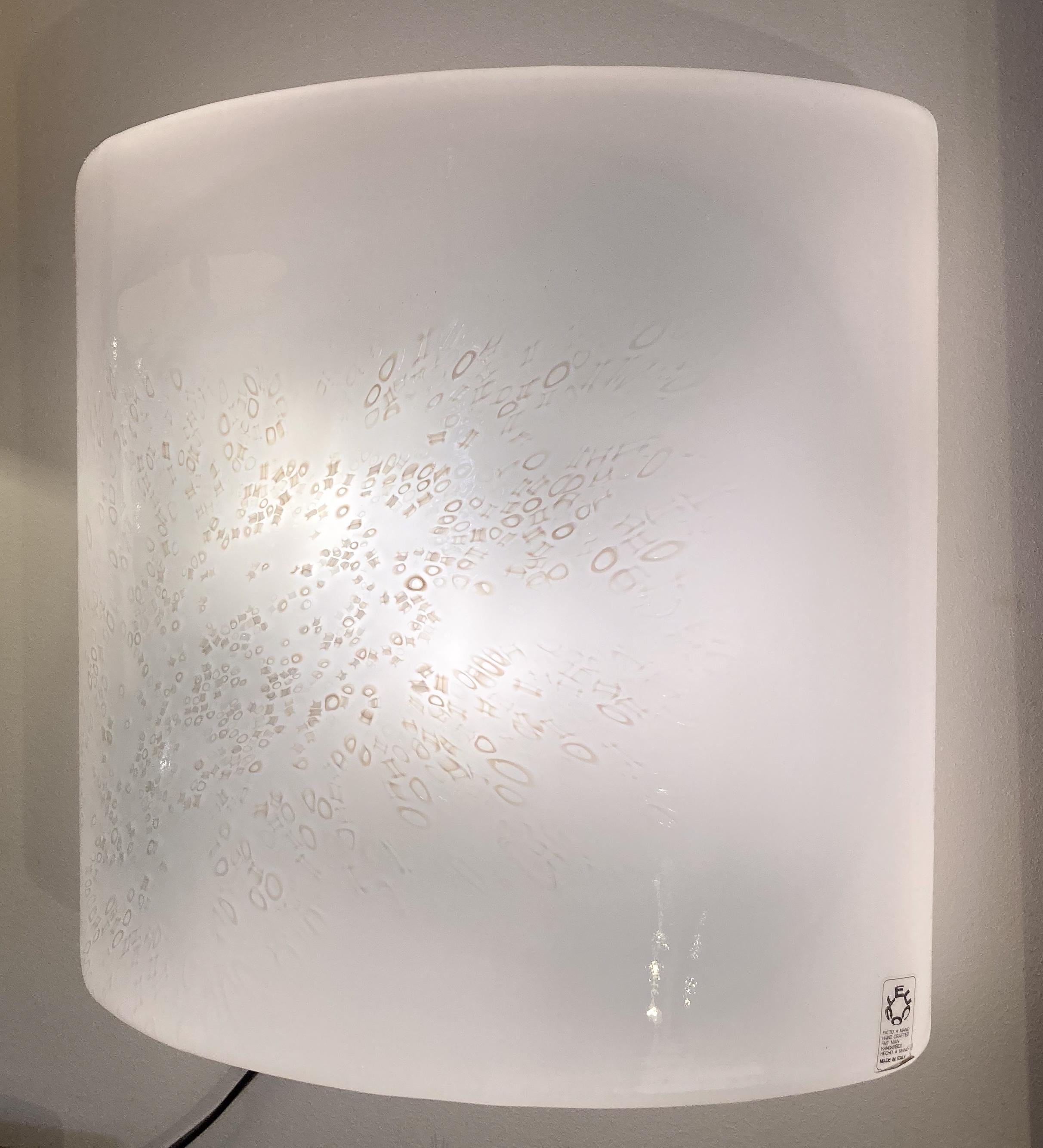 Modernes Wandleuchterpaar aus der Mitte des Jahrhunderts von Rosanna Toso für Leucose, Italien, 1972 (Glas) im Angebot