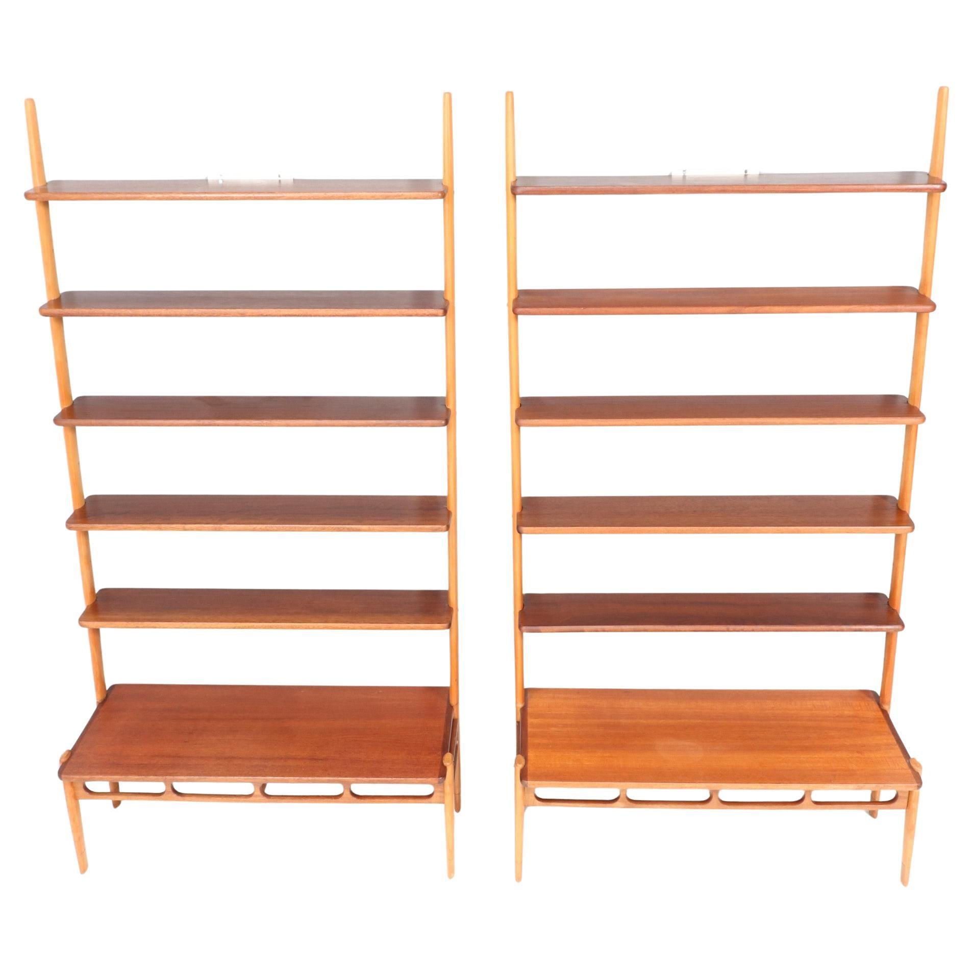 Mid-Century Modern Pair of Wall Units by William Watting for Scanflex, 1960s For Sale