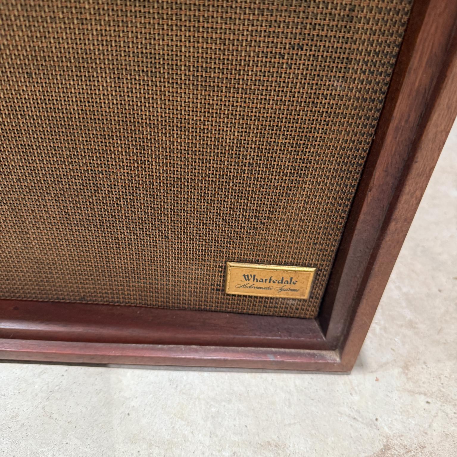 Mid Century Modern  Pair of Warfedale Speakers Walnut For Sale 1