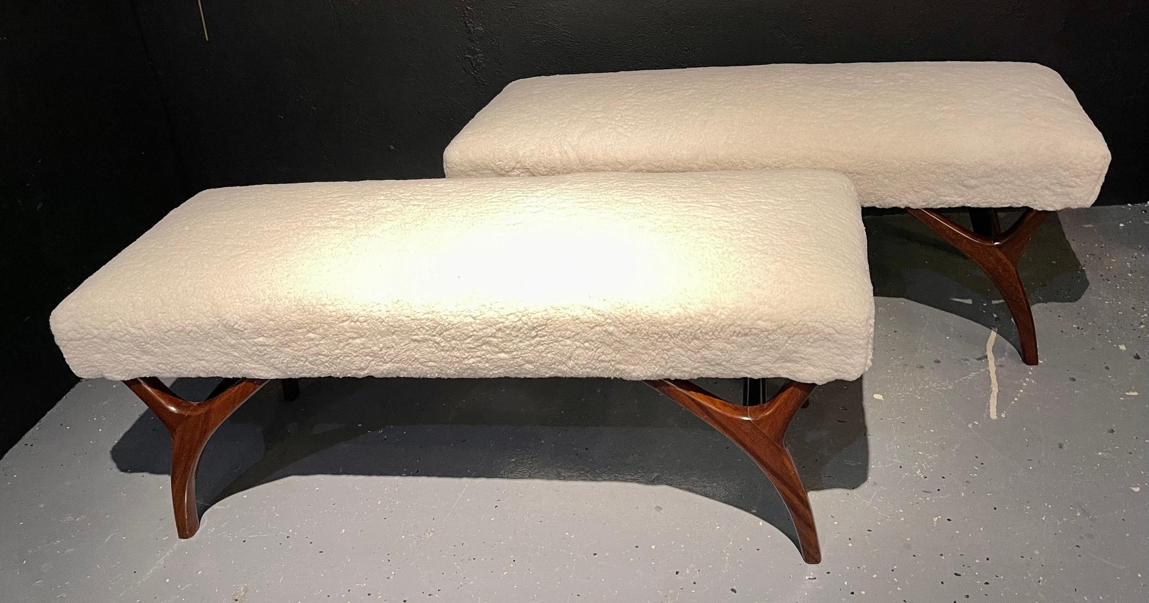 Mid-Century Modern Pair of Window Benches or Stools in Sherpa Upholstery In Good Condition In Stamford, CT