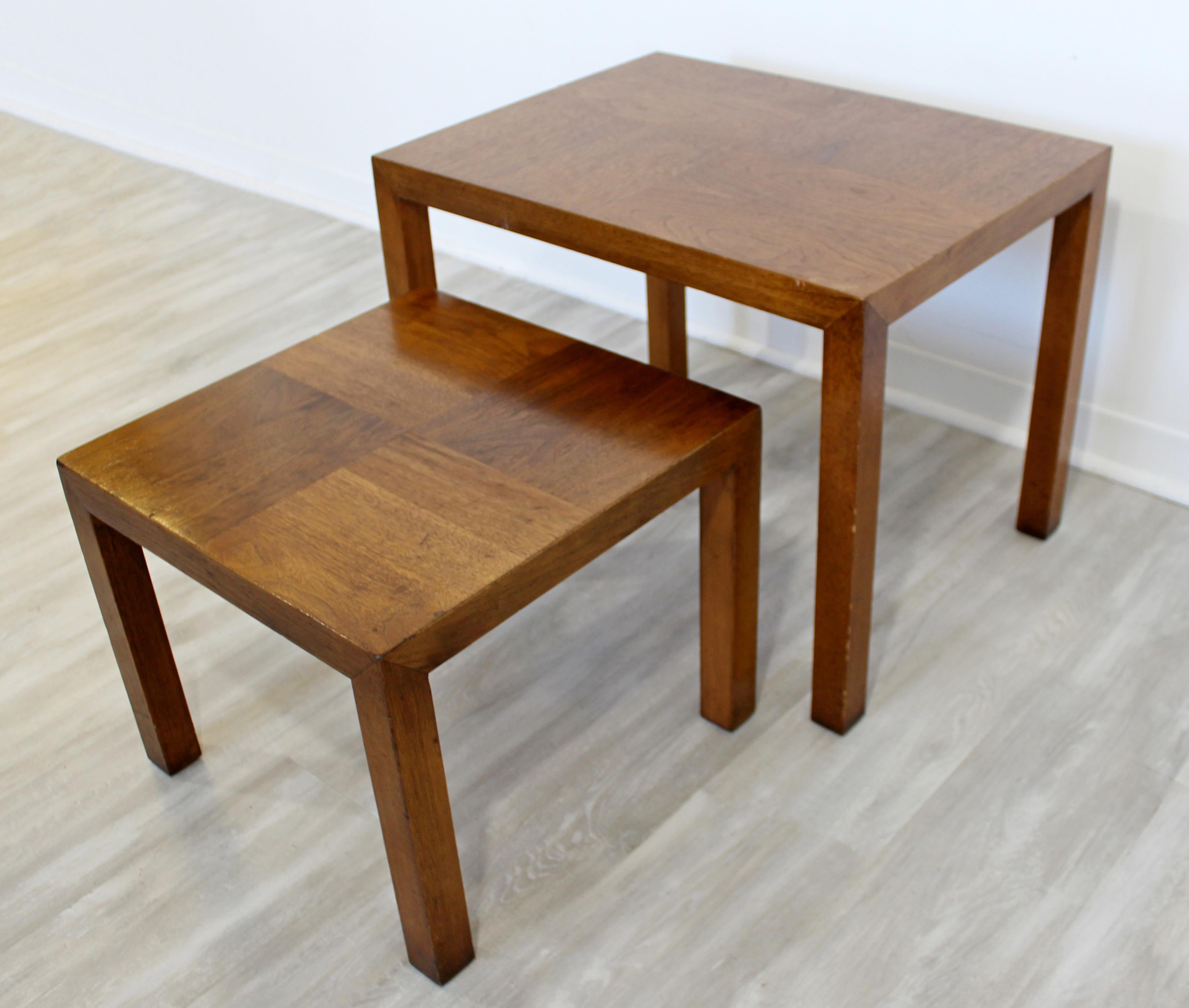 Mid-20th Century Mid-Century Modern Pair of Wood Nesting Side End Tables by Lane Altavista, 1960s