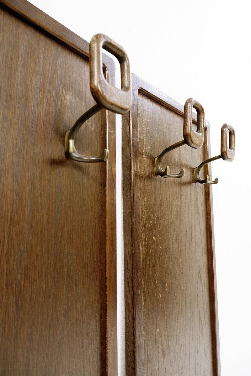 Mid-Century moderno Coppia di appendiabiti da parete in legno del Mid Century Modern in vendita
