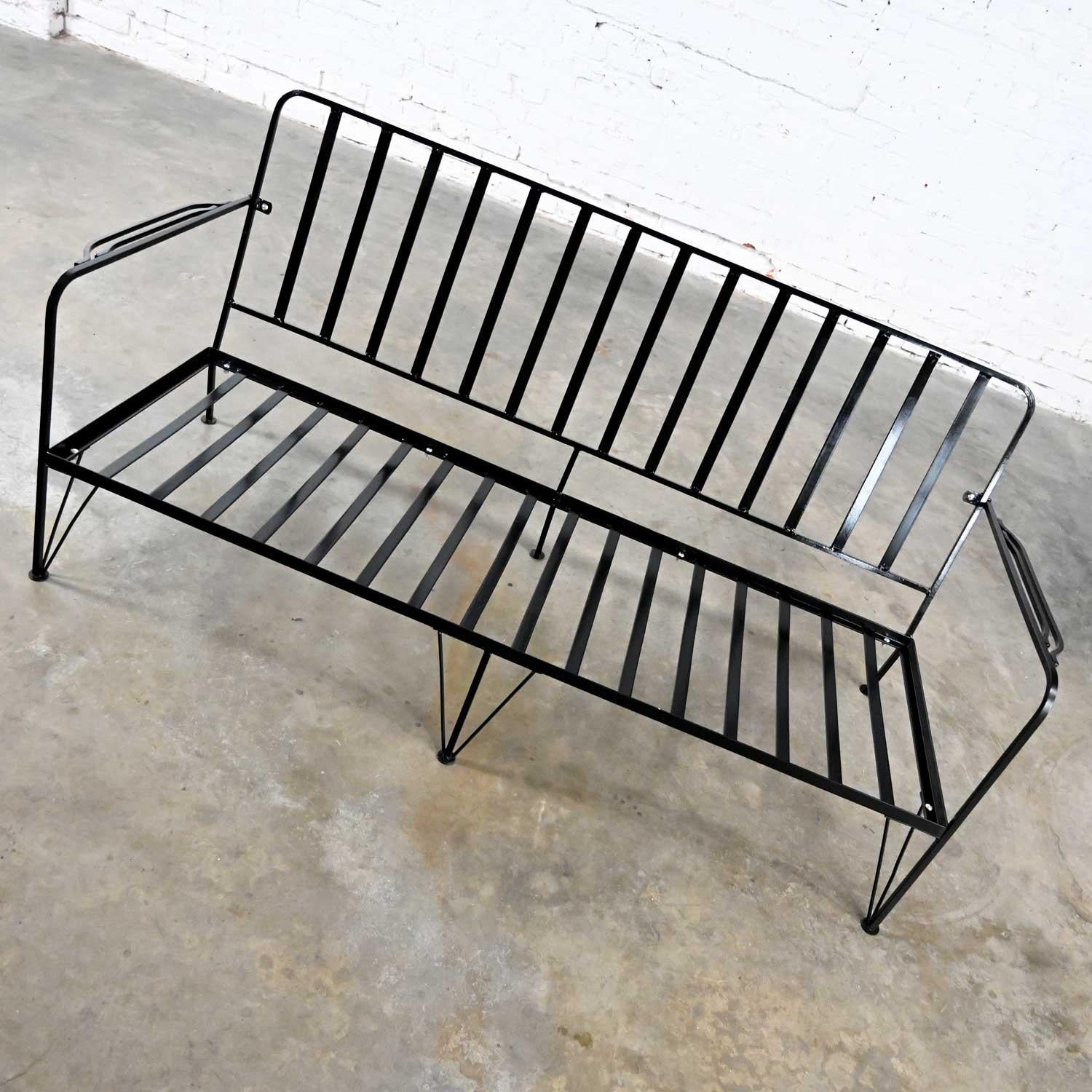 Mid-Century Modern Pair Painted Black Wrought Iron Outdoor Settees Frames Only In Good Condition In Topeka, KS