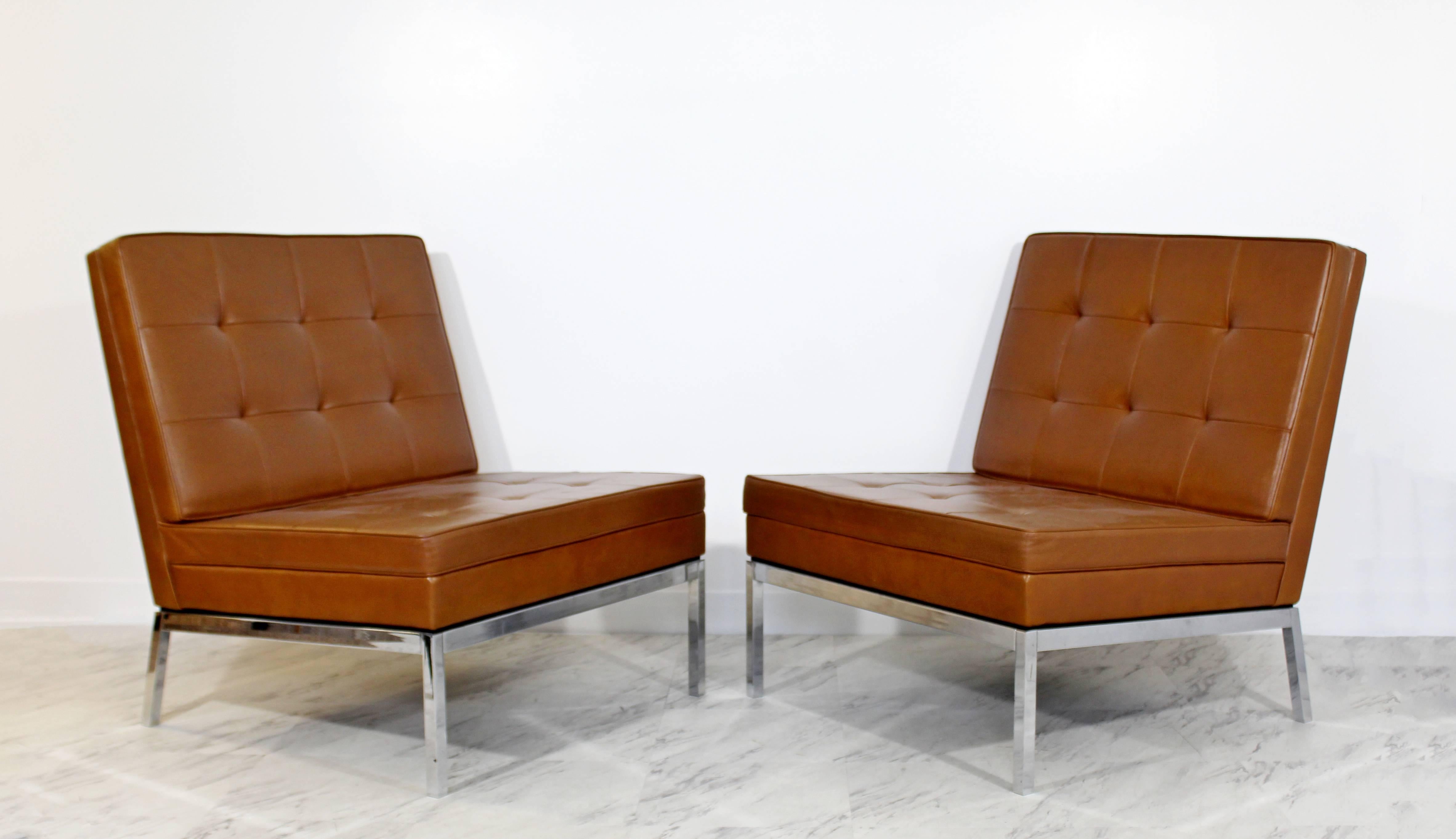 Mid-Century Modern Pair of Vintage Knoll Chrome Leather Slipper Chairs Model #65 In Good Condition In Keego Harbor, MI