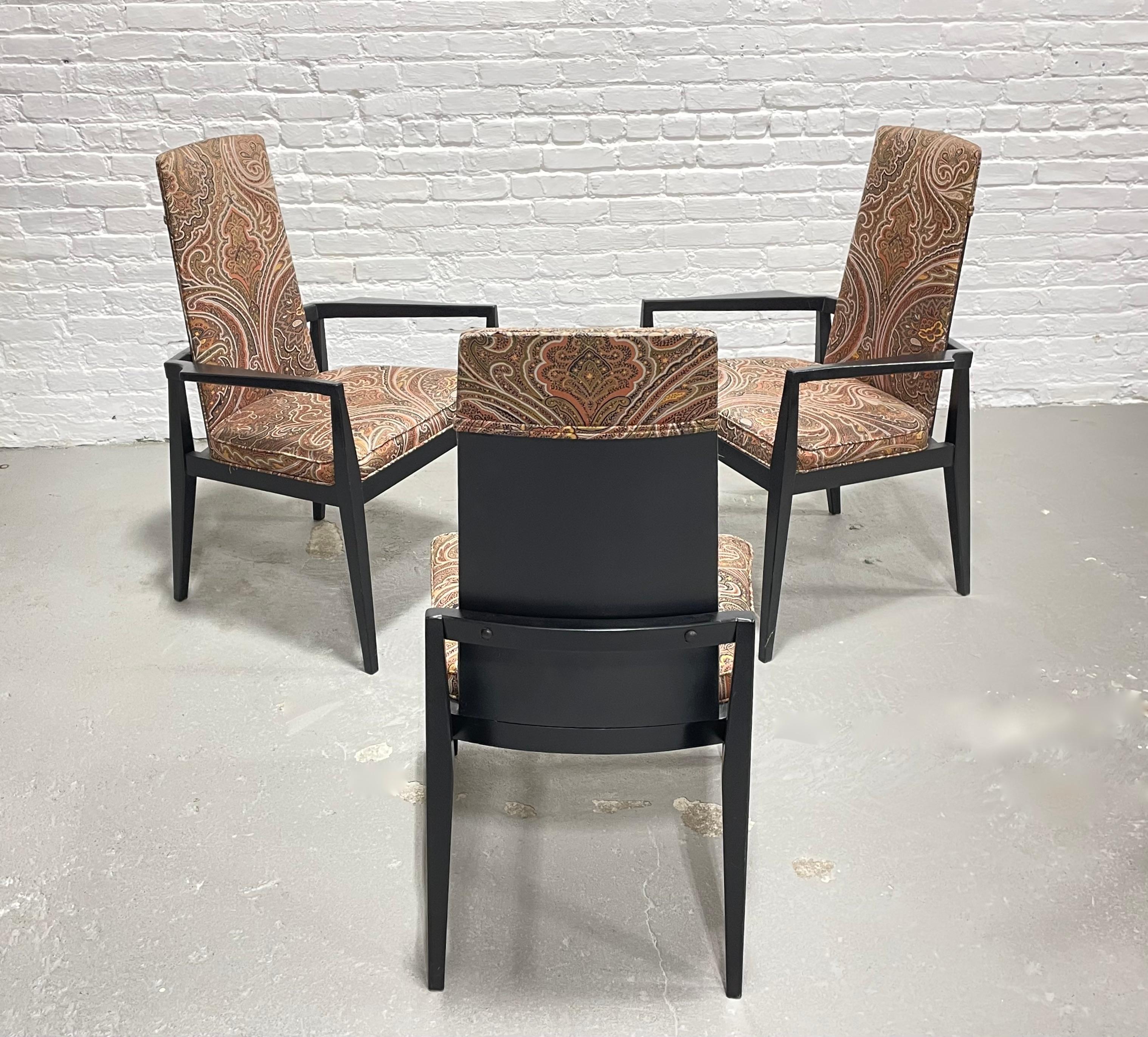 The Moderns Chairs Paisley Ebonized, Set of Three (Ensemble de trois chaises ébonisées) en vente 4