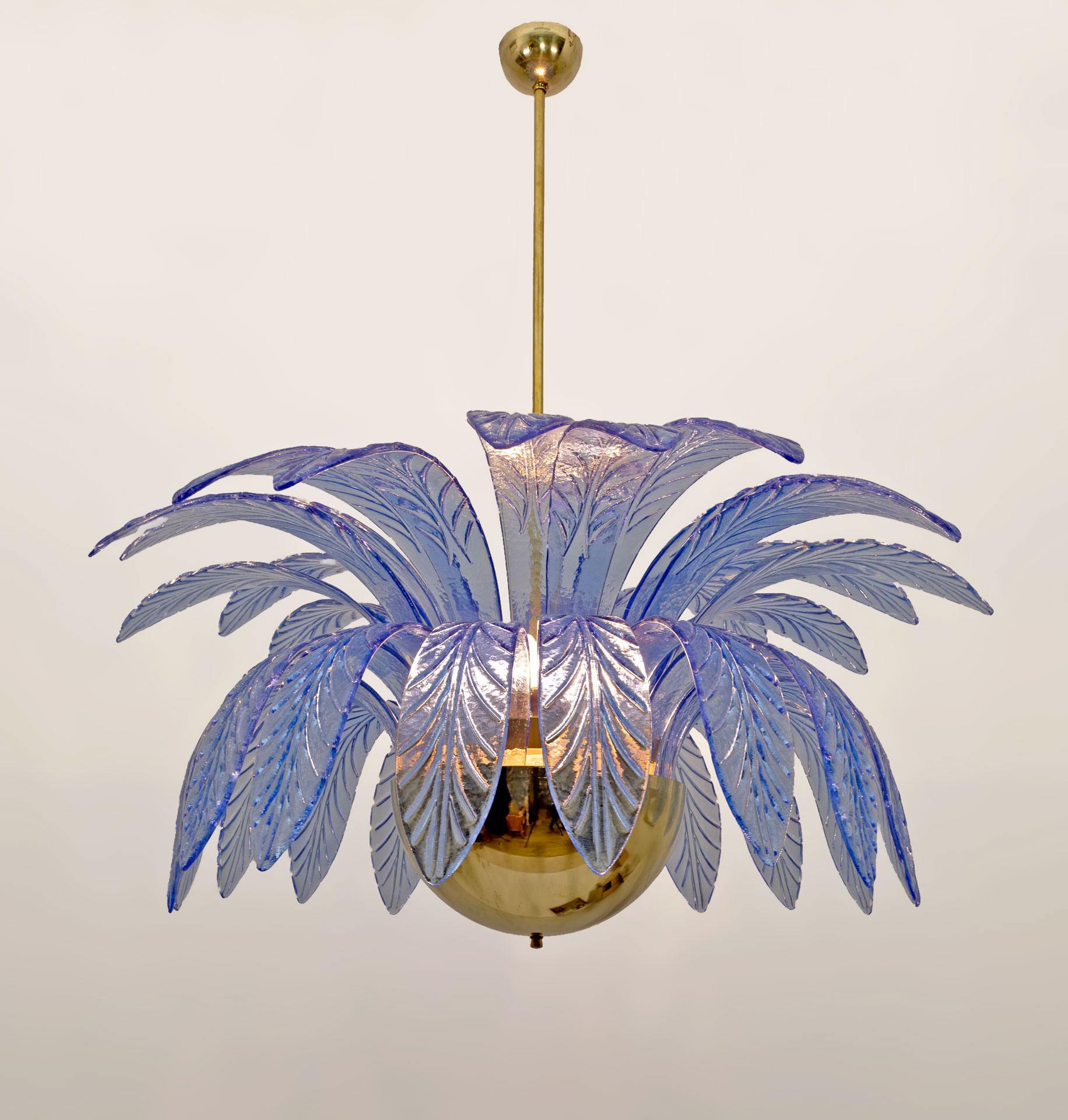 Mid-Century Modern Palm Leaves Big Chandelier Murano Glass and Brass, 1970s For Sale 2