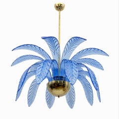 Mid-Century Modern Palm Leaves Kronleuchter Licht blau Muranoglas und Messing, 70er Jahre
