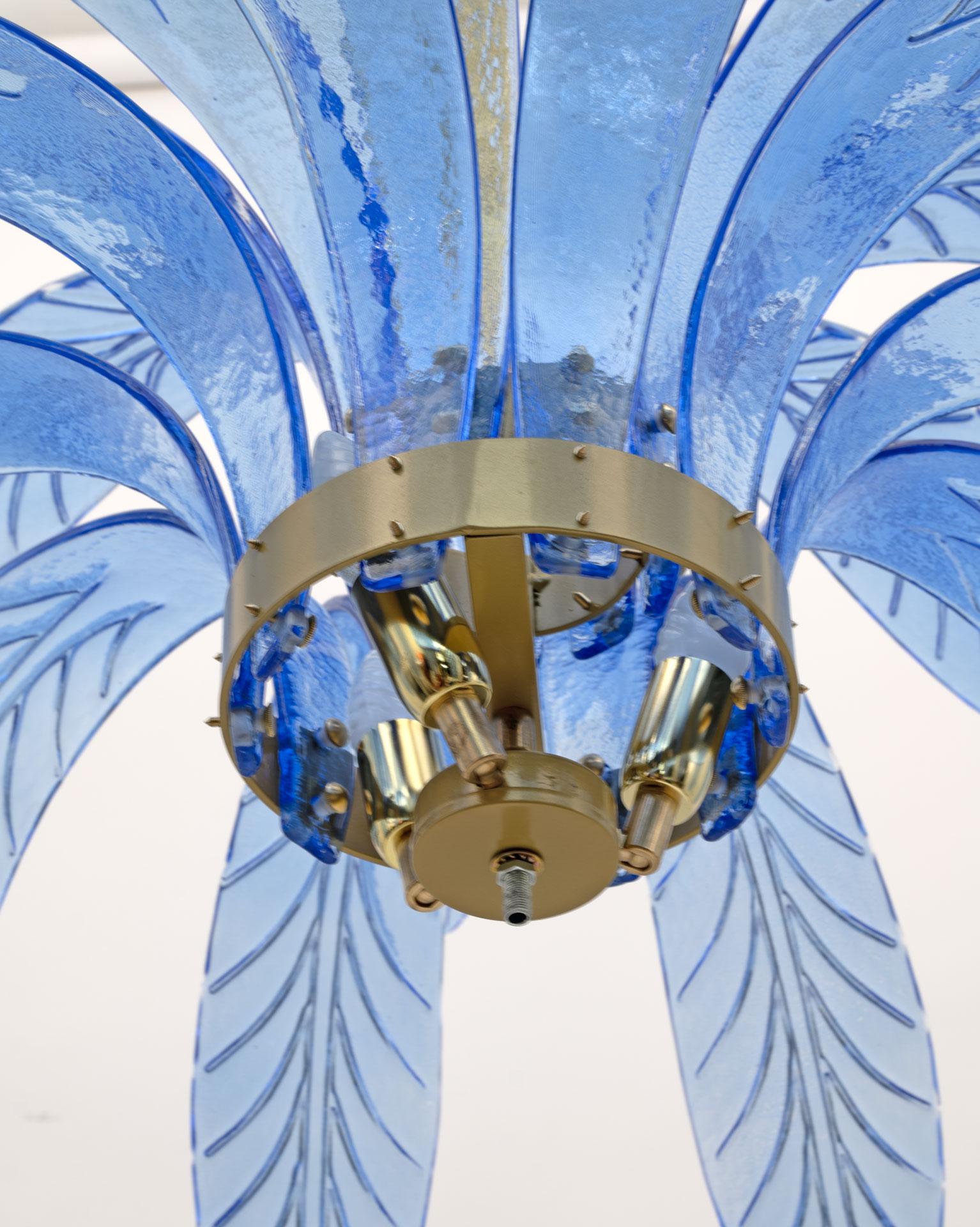 Mid-Century Modern Palm Leaves Chandelier Light Blue Murano Glass and Brass, 70s For Sale 4