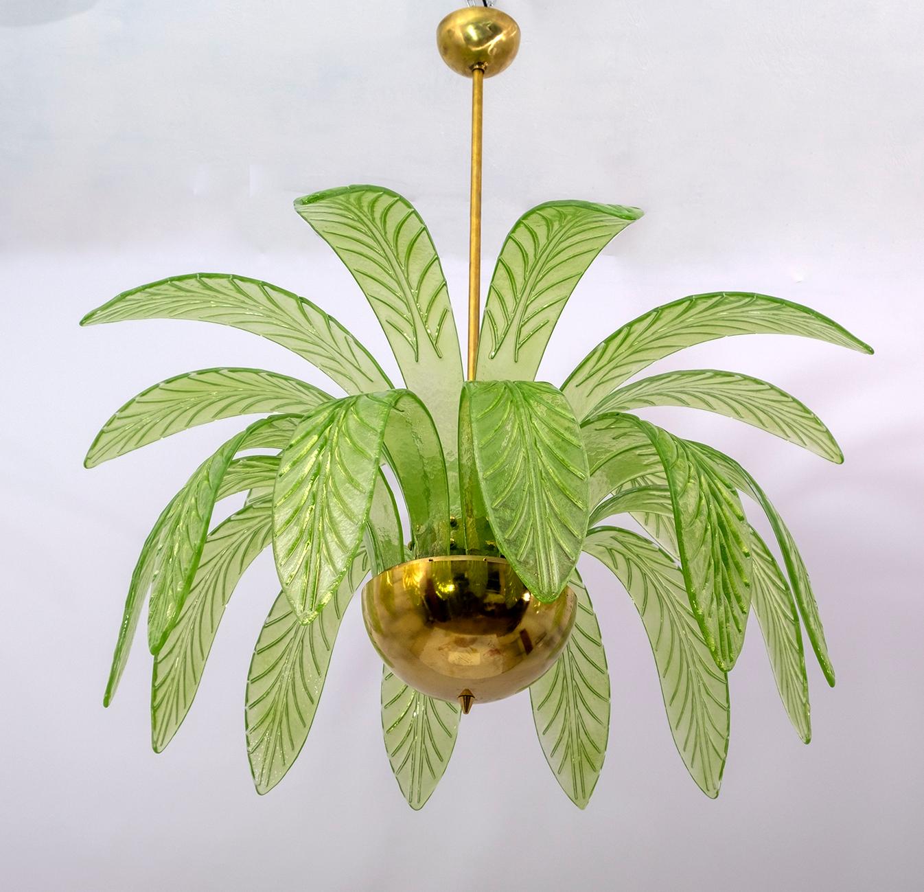 Mid-Century Modern Palm Leaves Chandelier Murano Glass and Brass, 1970s 3