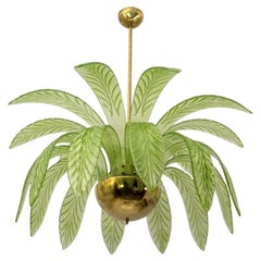 Araña de hojas de palmera moderna de mediados de siglo, cristal de Murano y latón, años 70