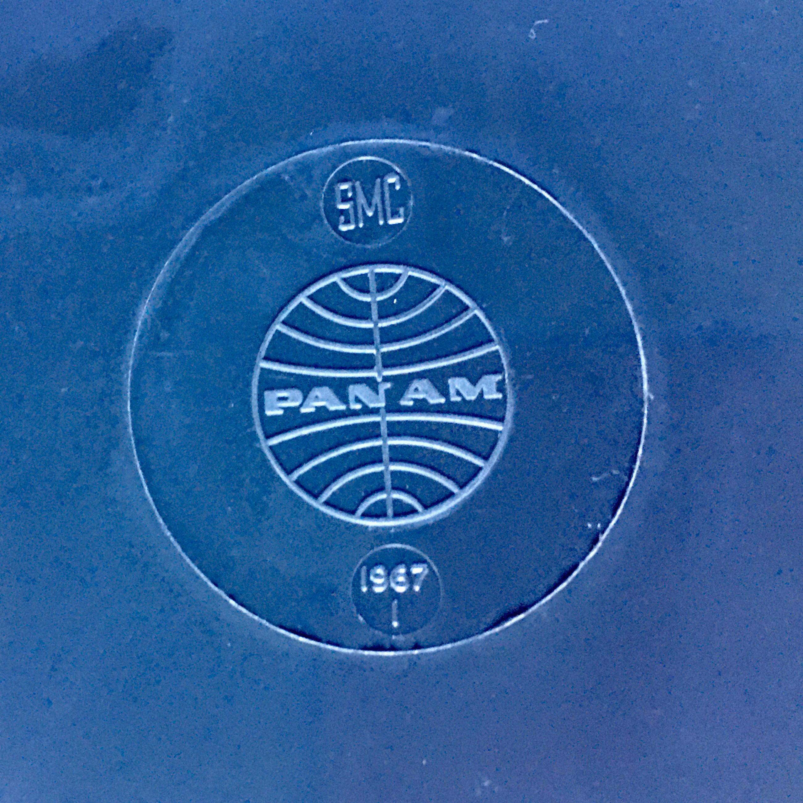 Mid-Century Modern Pan Am Airlines Melamine Plates Dinnerware Service, 1960s For Sale 2