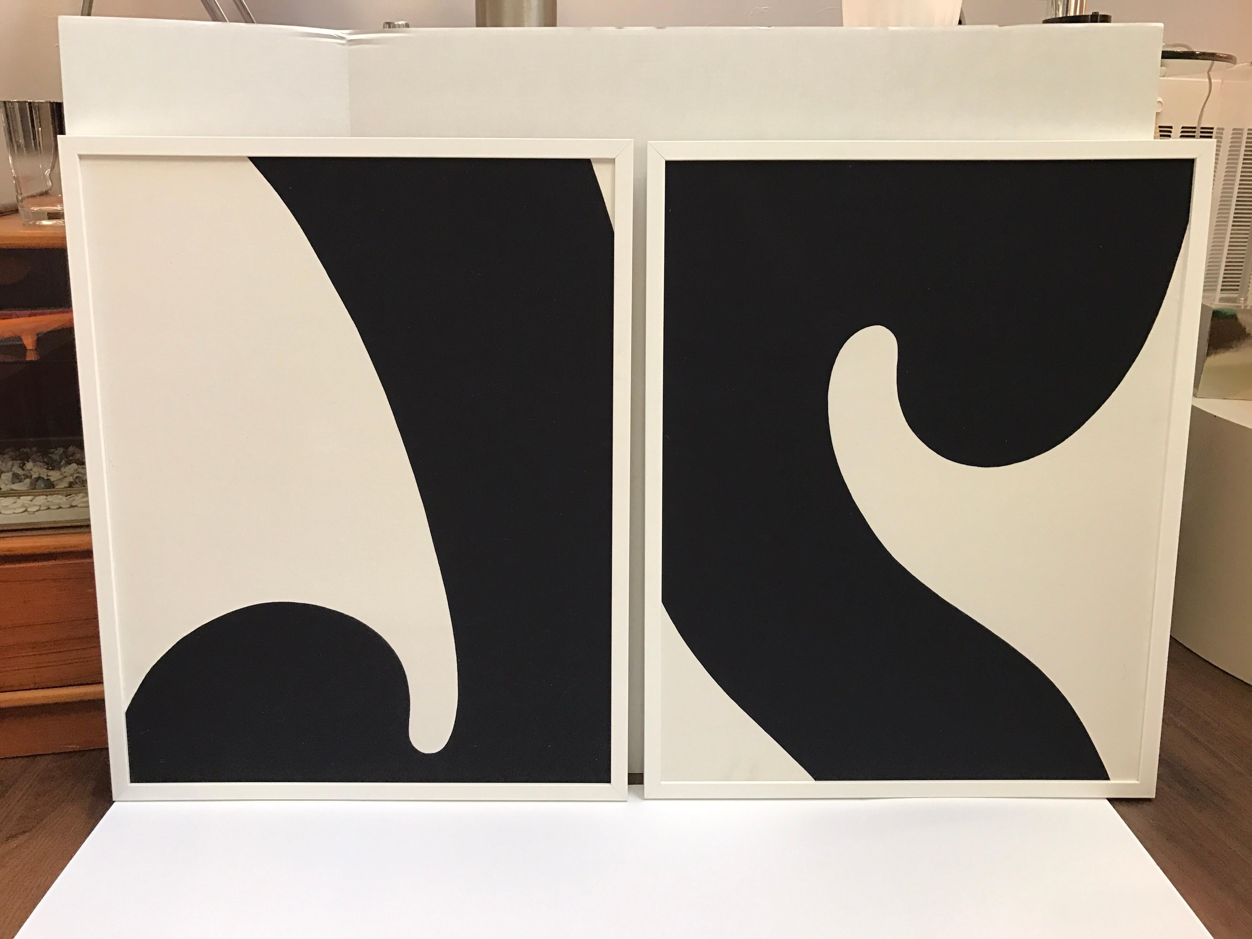 Mid-Century Modern Panton Style Mod Pop Art Textile Fabric Diptych Framed In Excellent Condition In West Hartford, CT